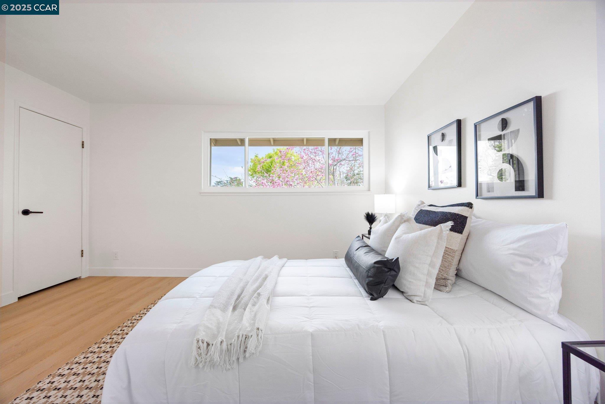 Detail Gallery Image 16 of 34 For 685 Picasso Ter, Sunnyvale,  CA 94087 - 2 Beds | 1/1 Baths