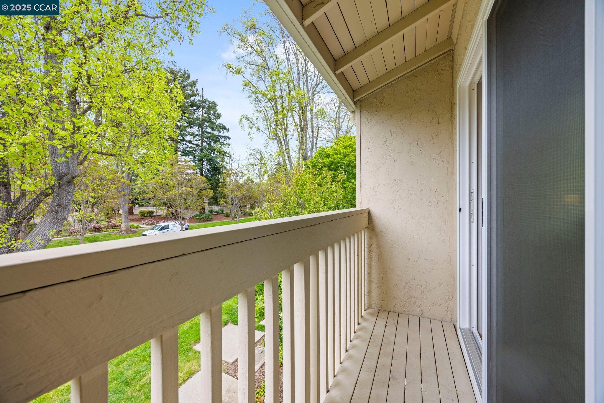 Detail Gallery Image 22 of 34 For 685 Picasso Ter, Sunnyvale,  CA 94087 - 2 Beds | 1/1 Baths