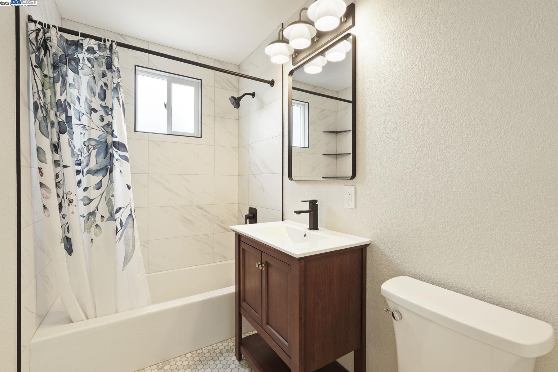Detail Gallery Image 16 of 27 For 460 W Whittier Ave, Tracy,  CA 95376 - 2 Beds | 1 Baths