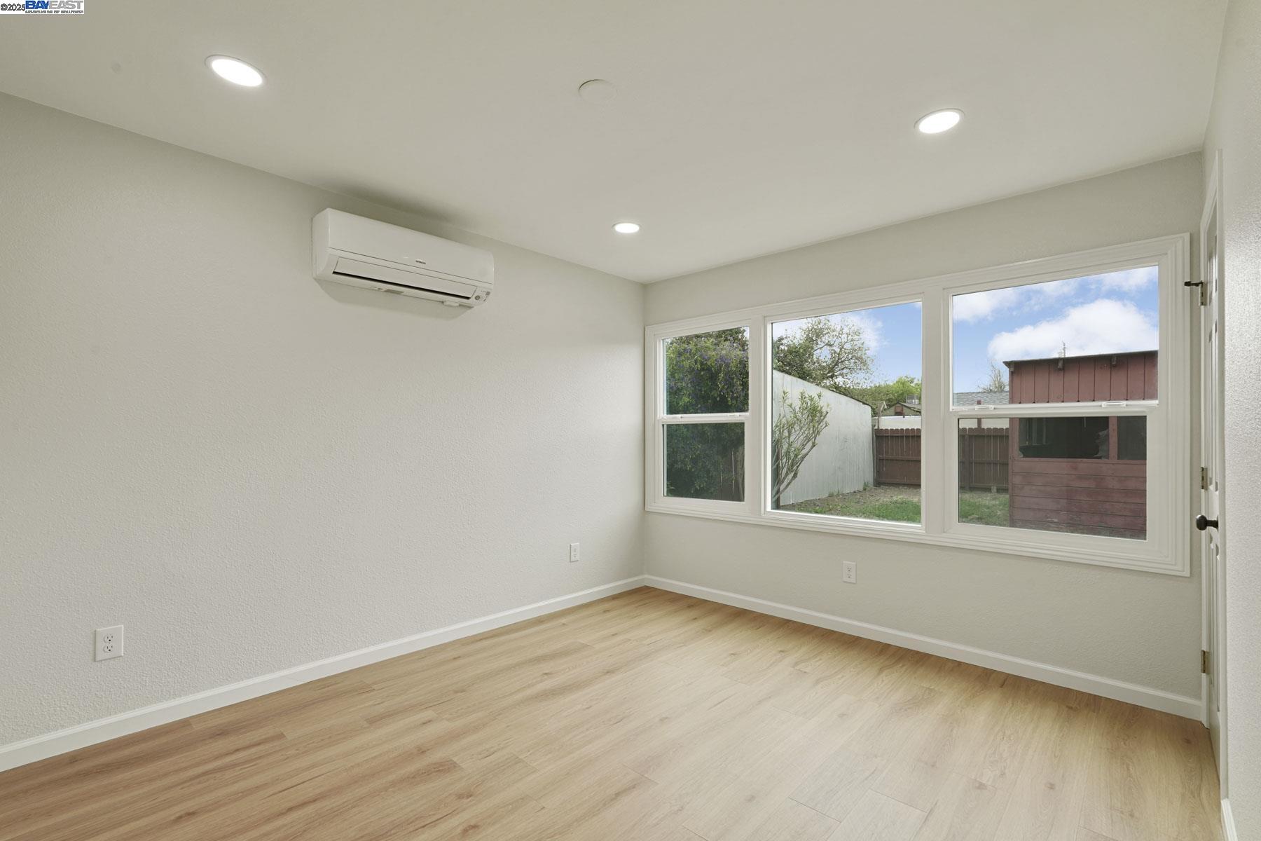 Detail Gallery Image 19 of 27 For 460 W Whittier Ave, Tracy,  CA 95376 - 2 Beds | 1 Baths