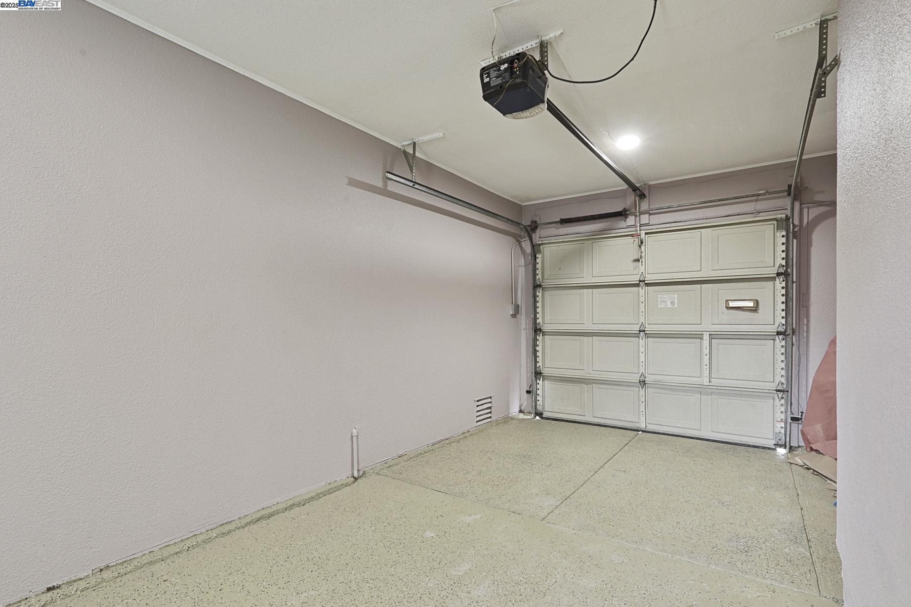 Detail Gallery Image 23 of 27 For 460 W Whittier Ave, Tracy,  CA 95376 - 2 Beds | 1 Baths