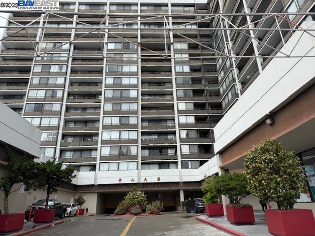 CITY CENTER PLAZA Condos for Sale