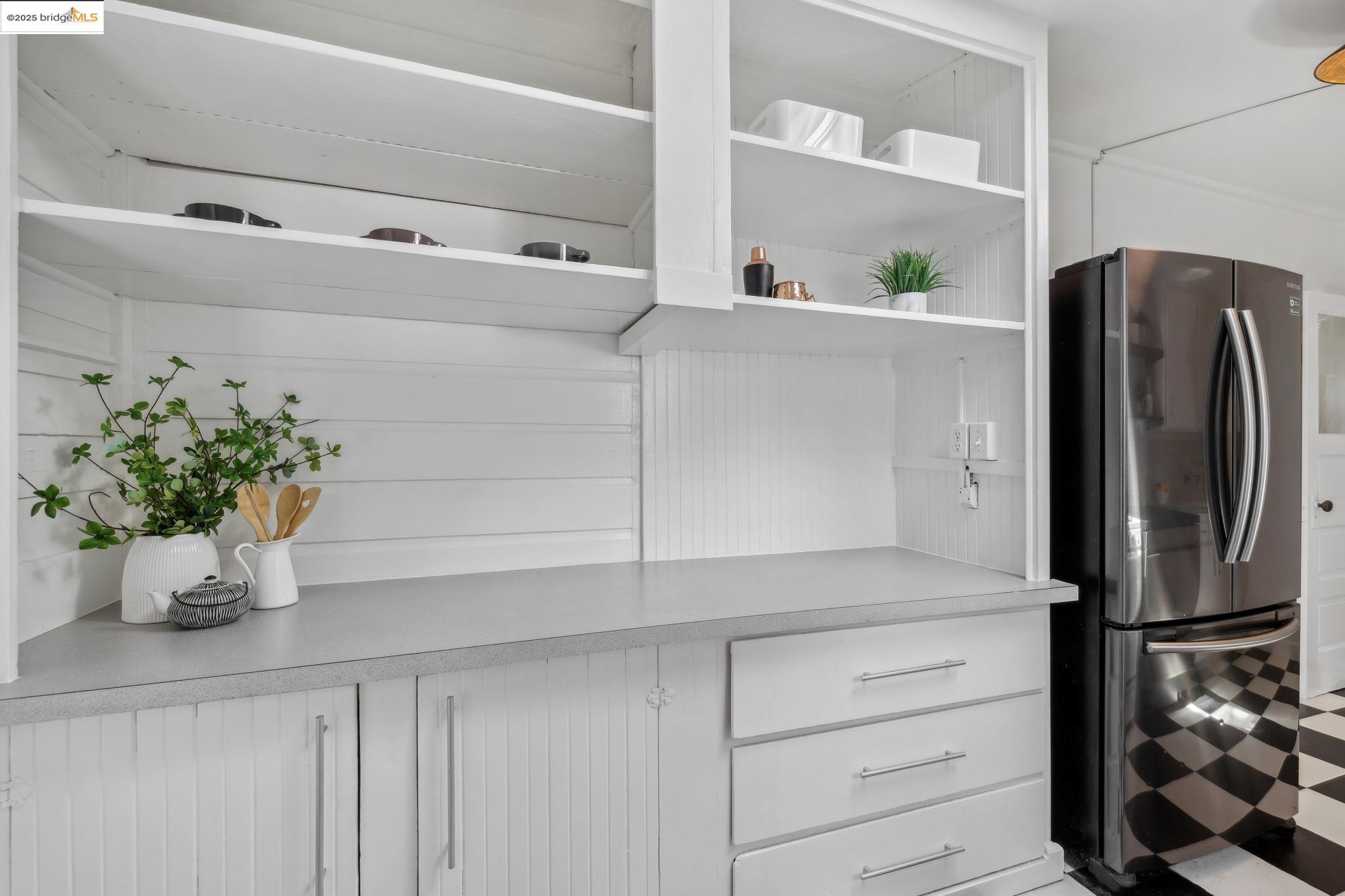 Detail Gallery Image 23 of 60 For 454 Golden Gate Ave, Richmond,  CA 94801 - 2 Beds | 1 Baths