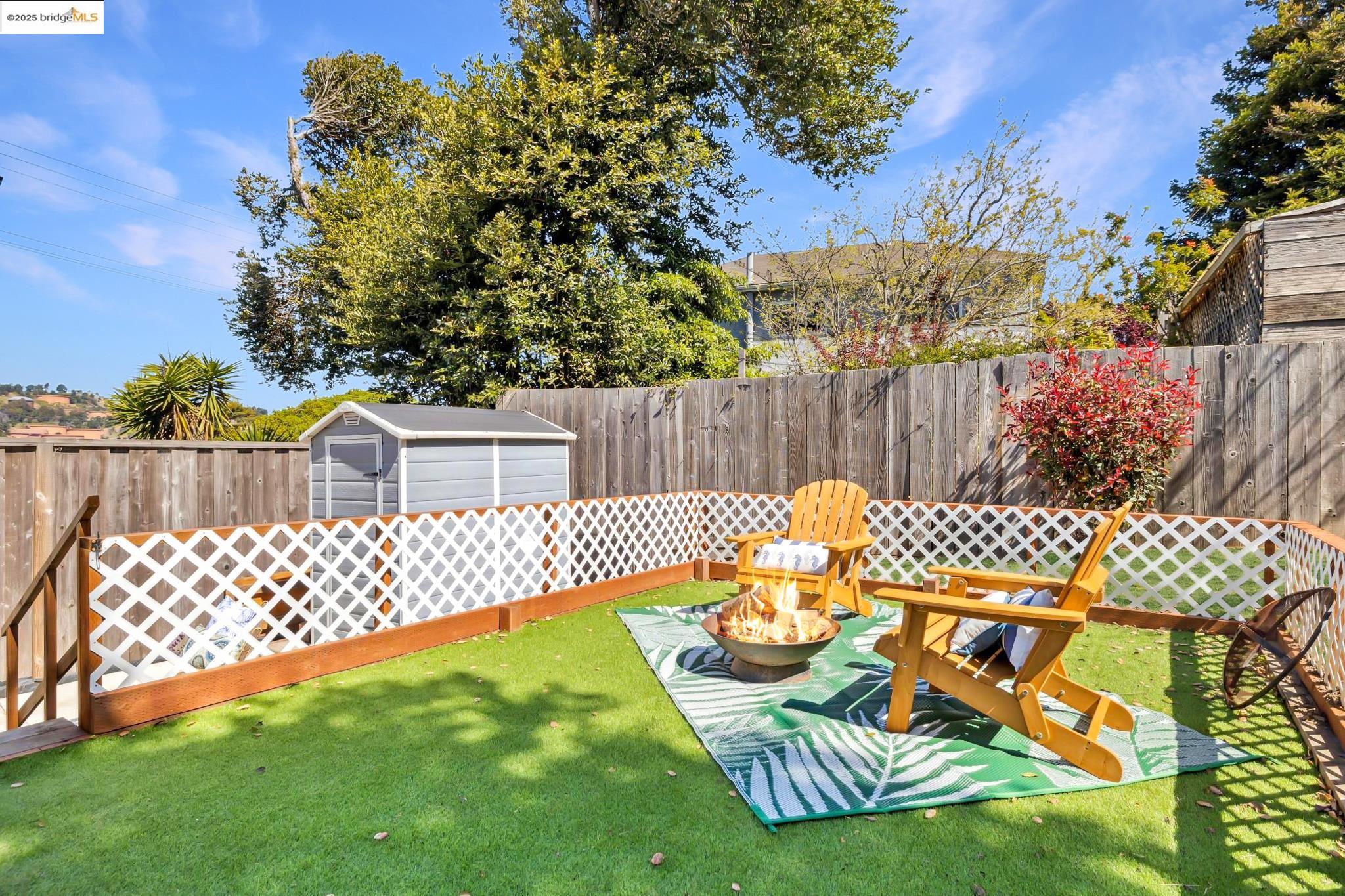 Detail Gallery Image 38 of 60 For 454 Golden Gate Ave, Richmond,  CA 94801 - 2 Beds | 1 Baths
