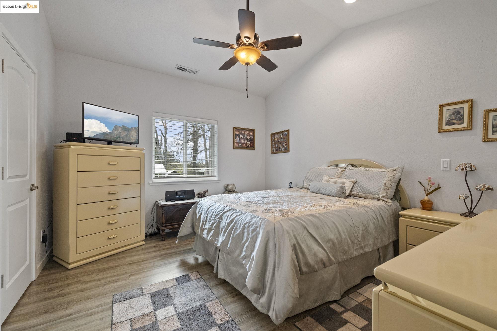 Detail Gallery Image 17 of 60 For 22309 Villas Ln, Sonora,  CA 95370 - 4 Beds | 3 Baths