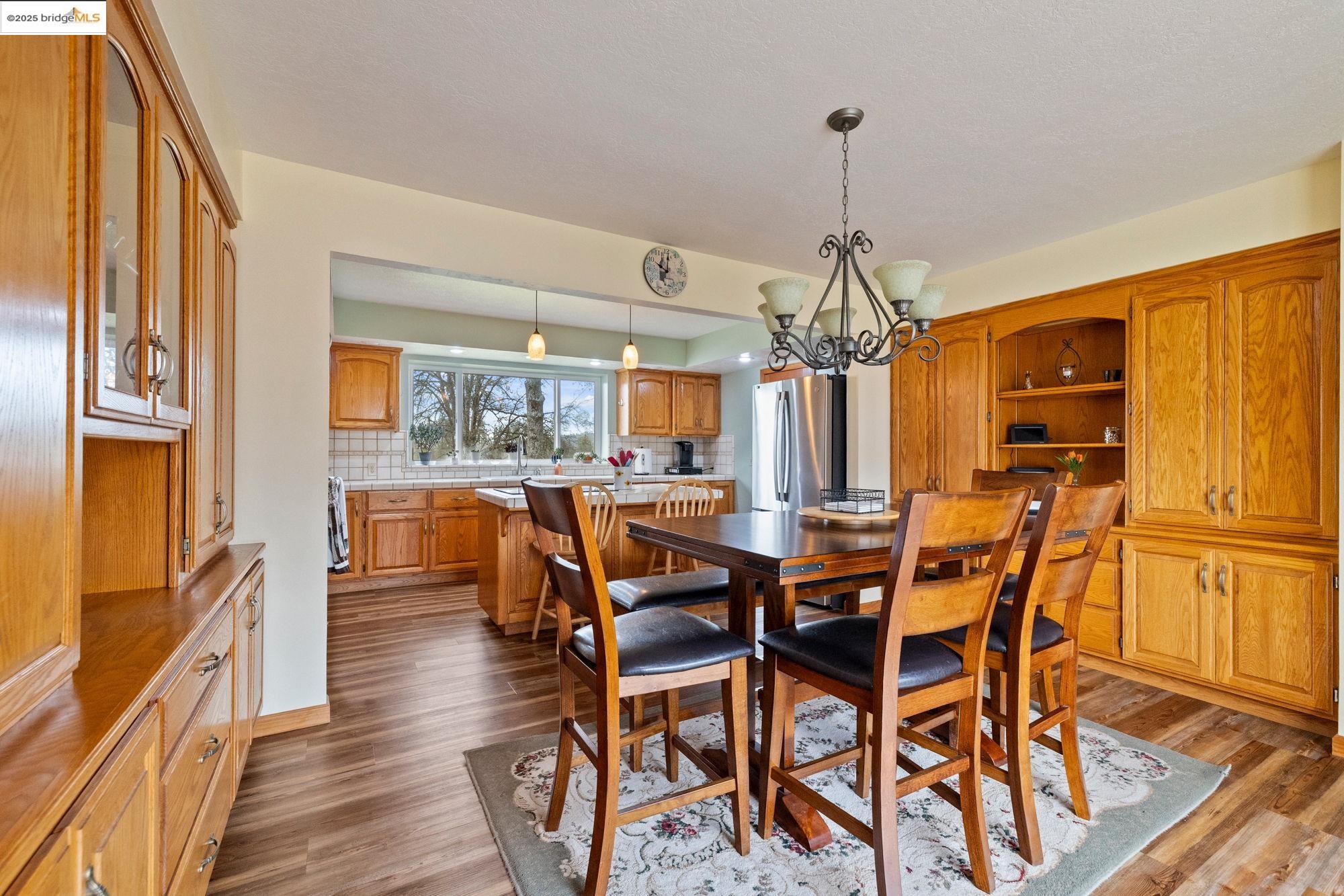 Detail Gallery Image 29 of 60 For 22309 Villas Ln, Sonora,  CA 95370 - 4 Beds | 3 Baths