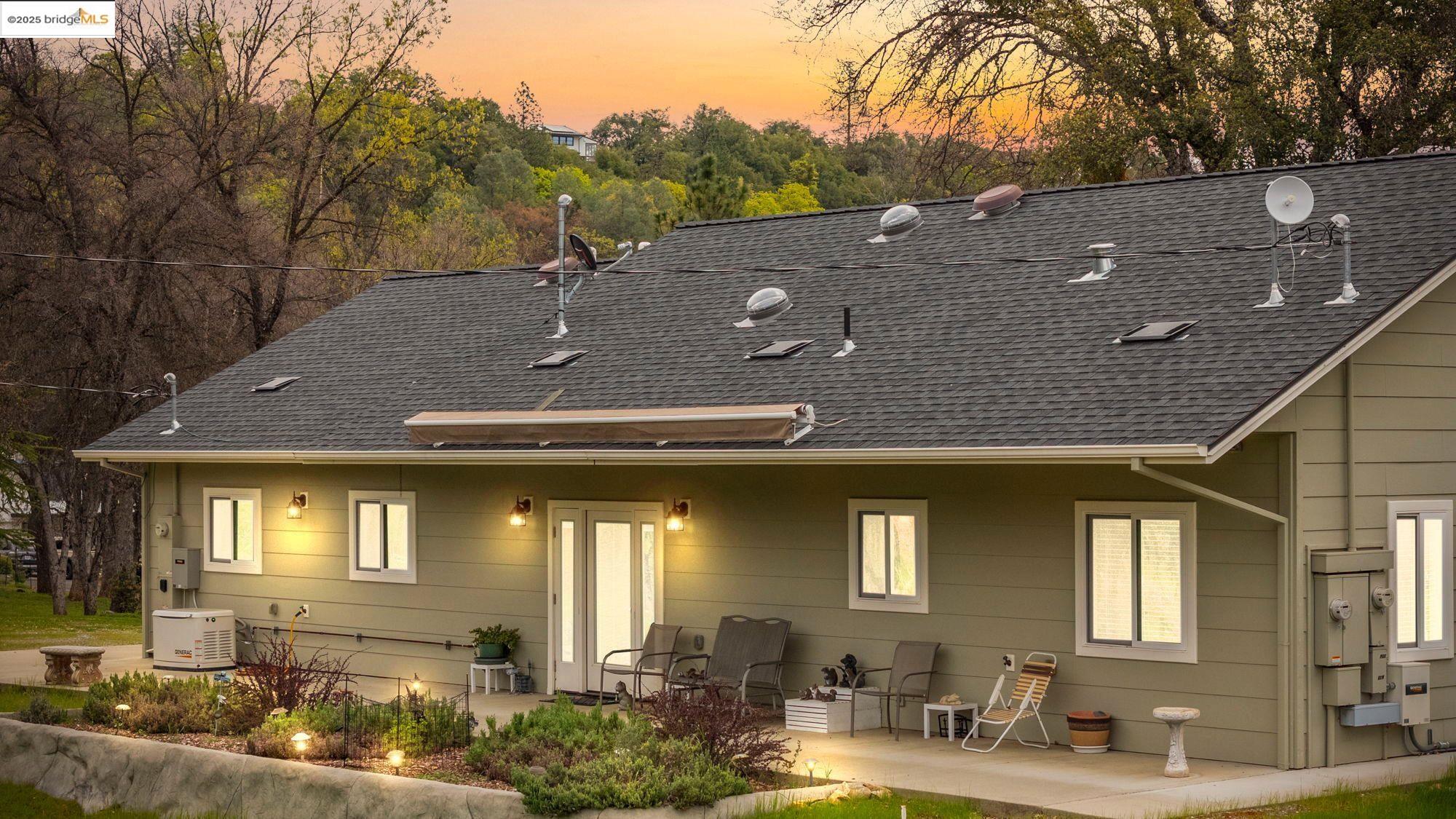 Detail Gallery Image 7 of 60 For 22309 Villas Ln, Sonora,  CA 95370 - 4 Beds | 3 Baths