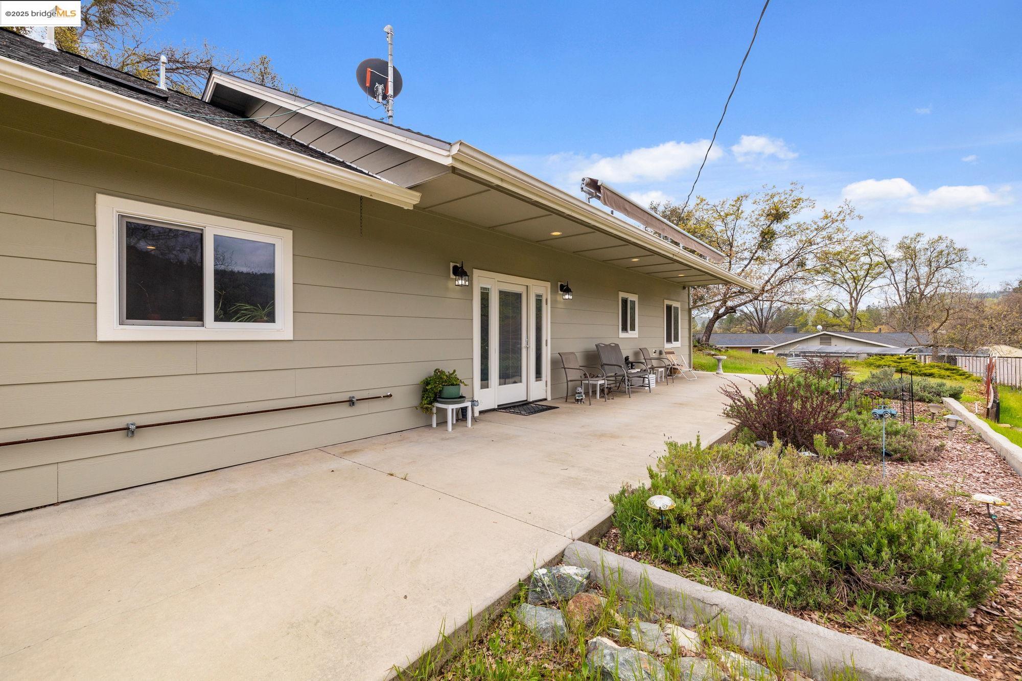 Detail Gallery Image 9 of 60 For 22309 Villas Ln, Sonora,  CA 95370 - 4 Beds | 3 Baths