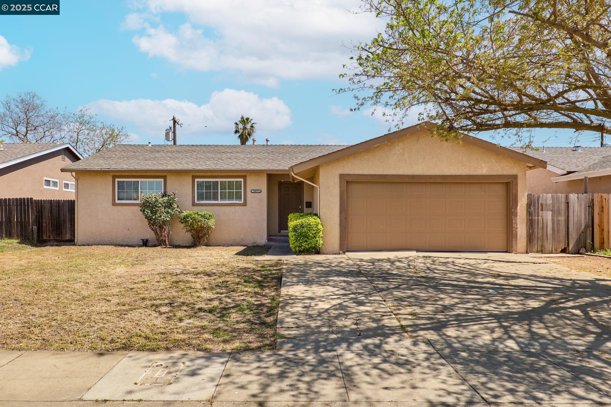 Detail Gallery Image 1 of 1 For 7827 Shrader Cir, Sacramento,  CA 95832 - 4 Beds | 2 Baths