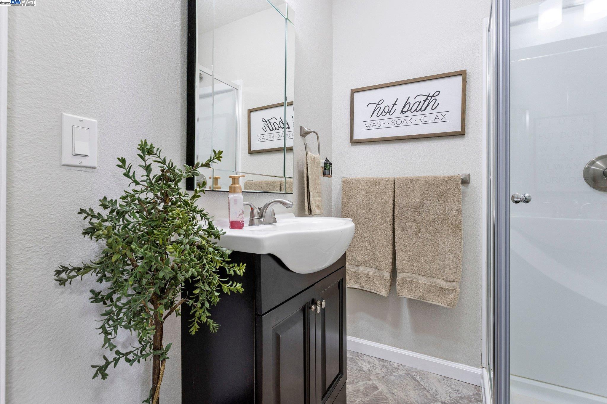 Detail Gallery Image 17 of 50 For 19 Shasta Drive, Rio Vista,  CA 94571 - 3 Beds | 2 Baths