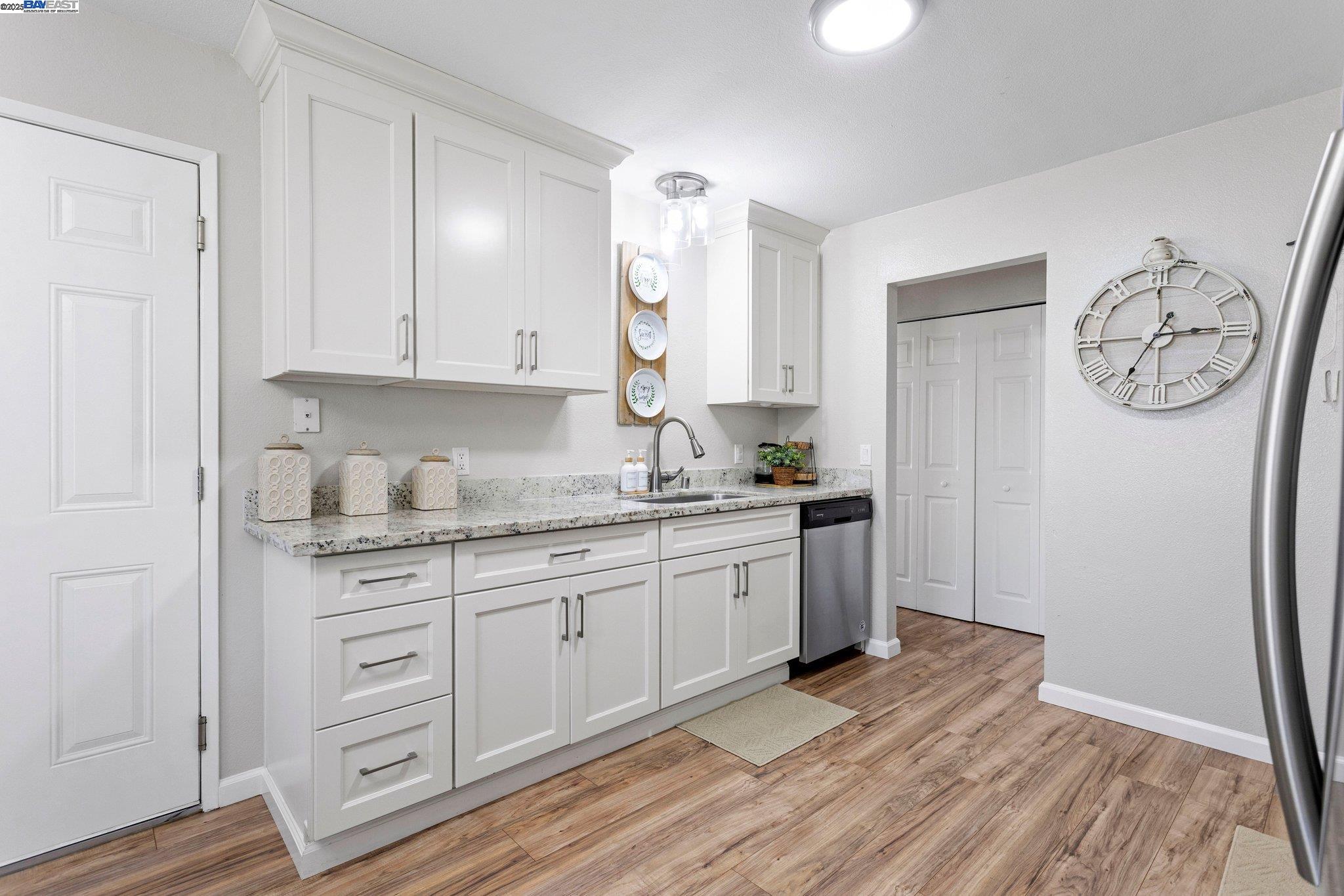 Detail Gallery Image 7 of 50 For 19 Shasta Drive, Rio Vista,  CA 94571 - 3 Beds | 2 Baths