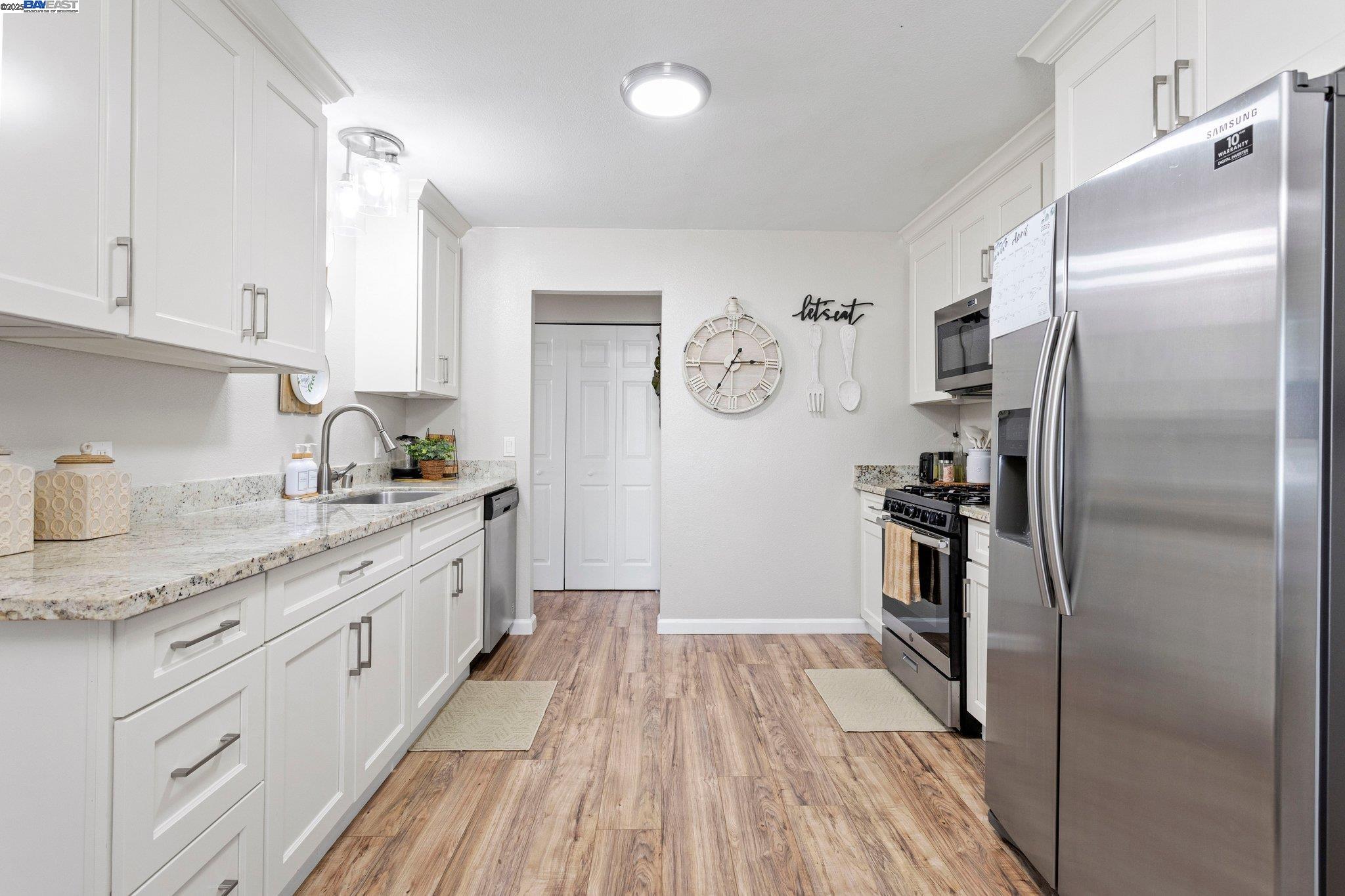 Detail Gallery Image 8 of 50 For 19 Shasta Drive, Rio Vista,  CA 94571 - 3 Beds | 2 Baths