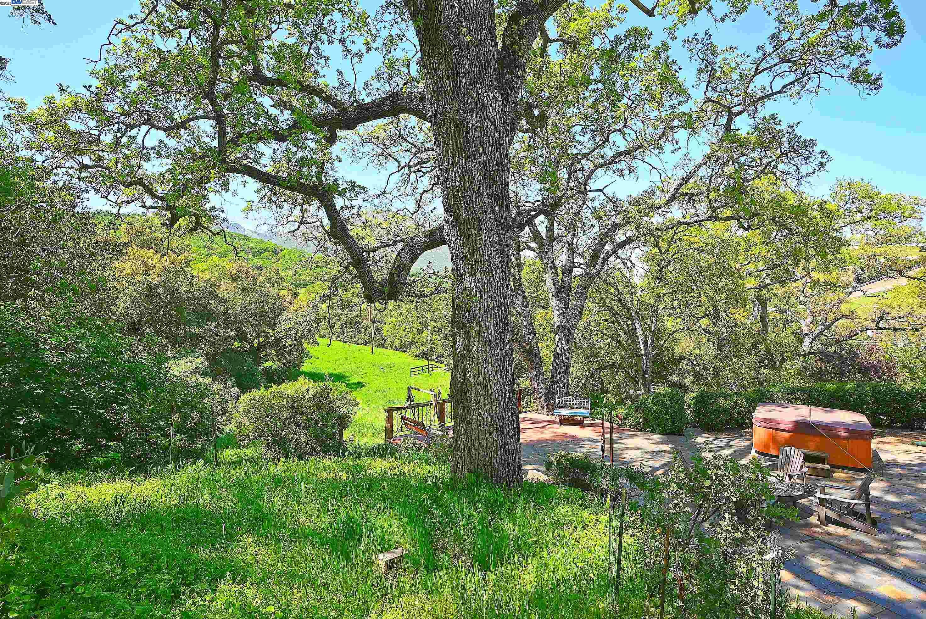 Detail Gallery Image 14 of 53 For 5070 Morgan Territory Rd, Clayton,  CA 94517 - 3 Beds | 2 Baths