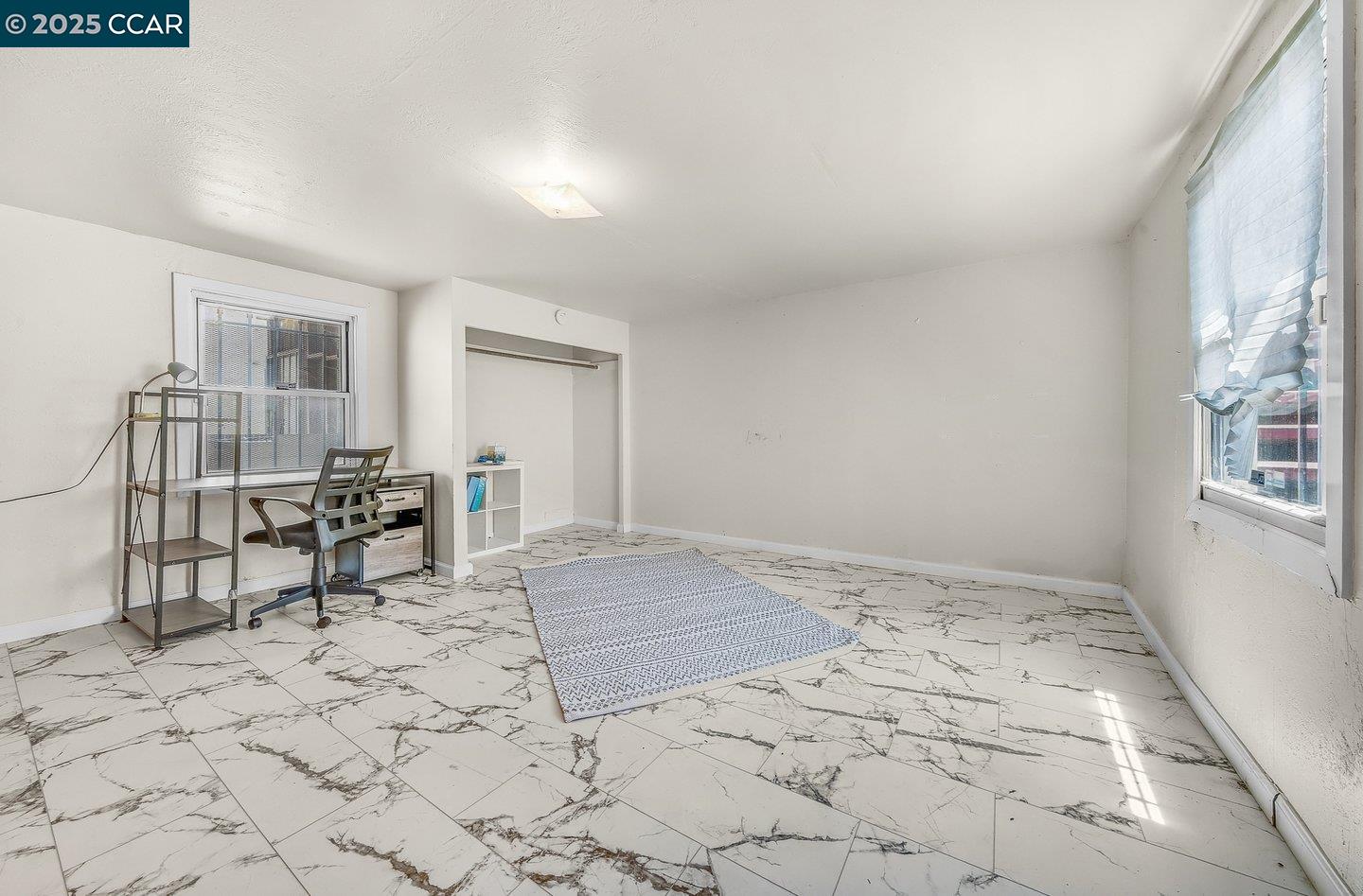 Detail Gallery Image 26 of 44 For 9305 Burr St, Oakland,  CA 94605 - 3 Beds | 2 Baths