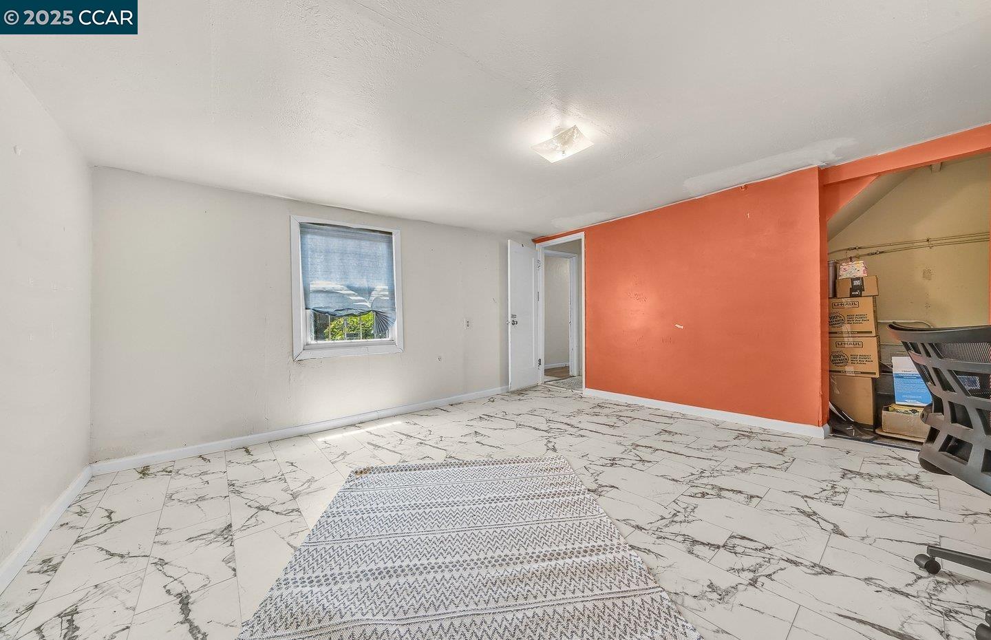 Detail Gallery Image 27 of 44 For 9305 Burr St, Oakland,  CA 94605 - 3 Beds | 2 Baths