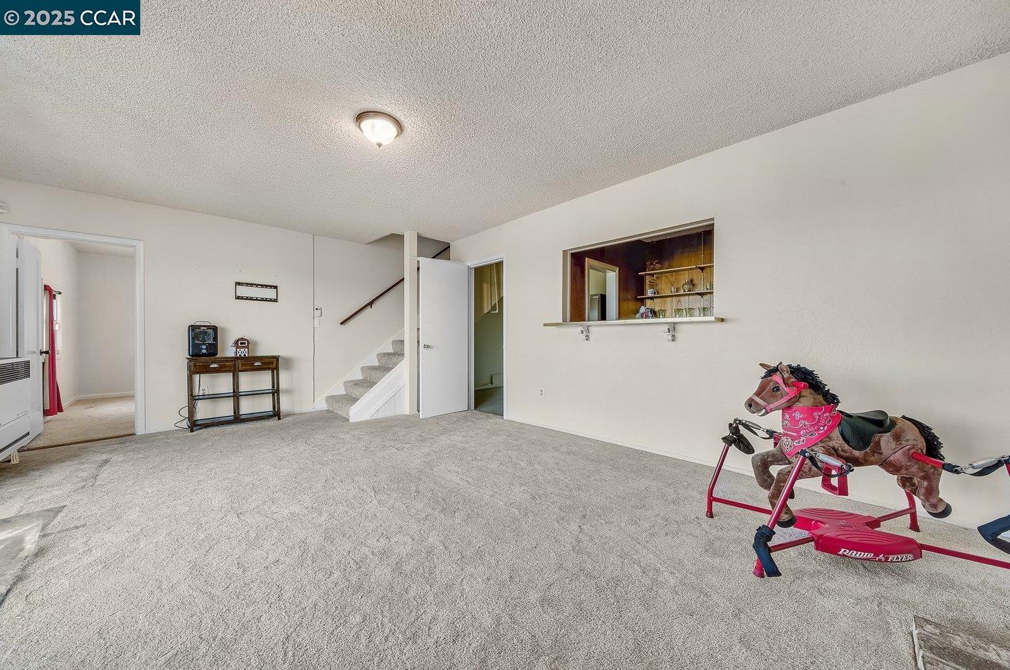 Detail Gallery Image 29 of 44 For 9305 Burr St, Oakland,  CA 94605 - 3 Beds | 2 Baths