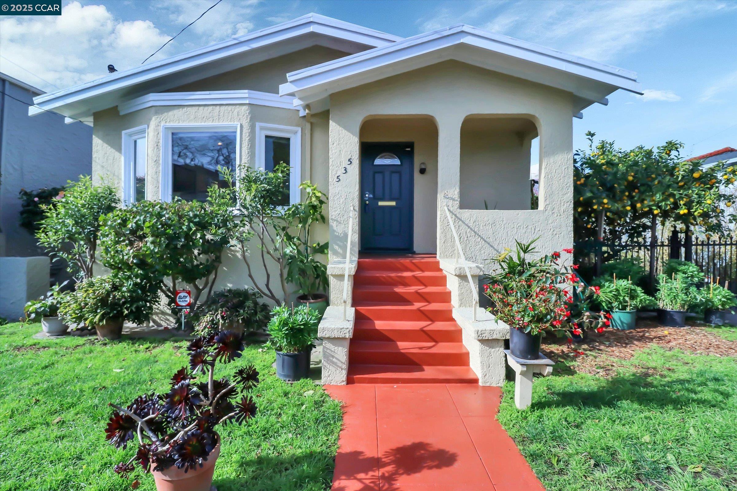 Detail Gallery Image 1 of 1 For 535 Kearney St, El Cerrito,  CA 94530 - 4 Beds | 2 Baths