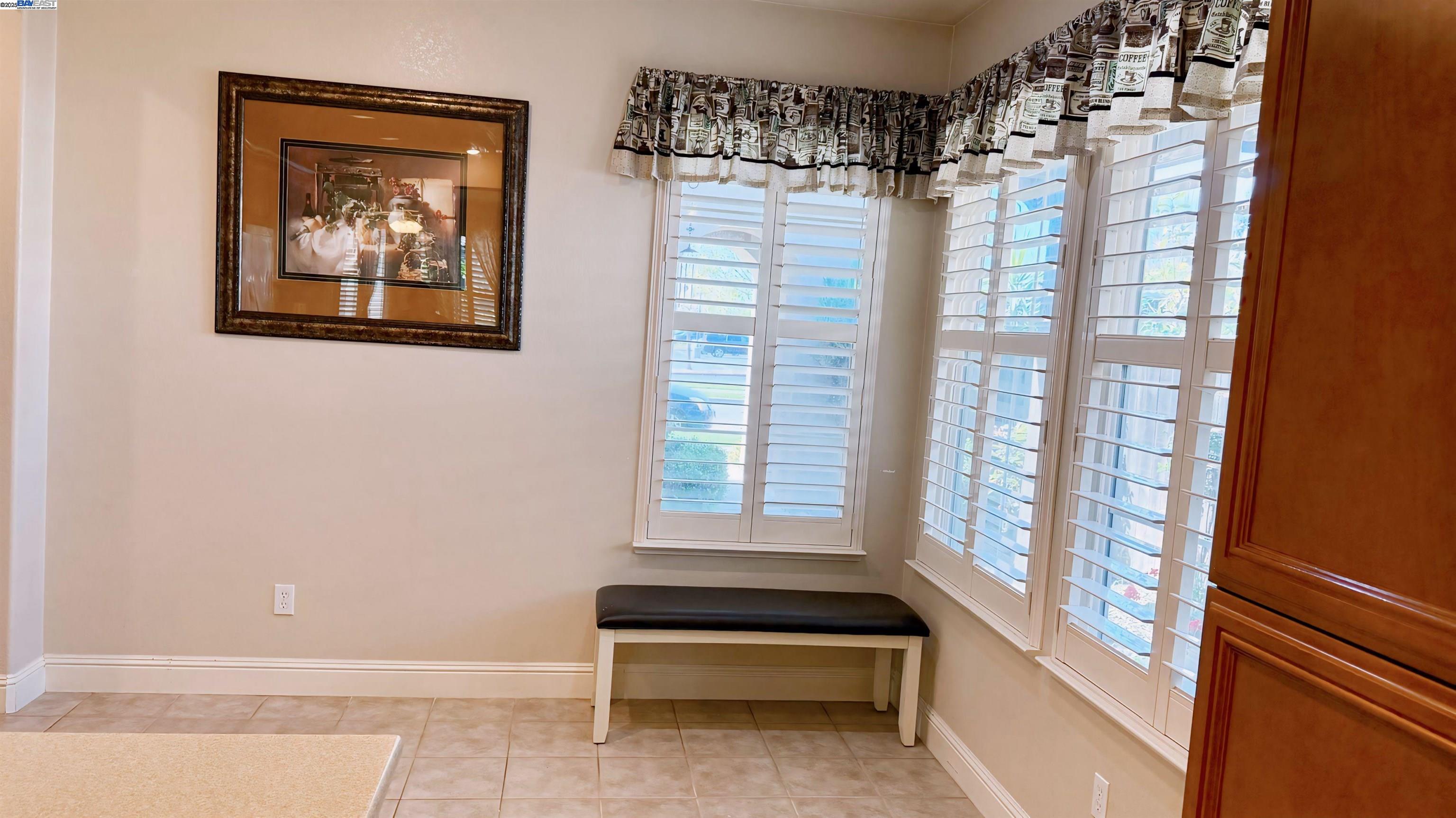 Detail Gallery Image 17 of 25 For 2454 Legacy Way, Lodi,  CA 95242 - 3 Beds | 2 Baths