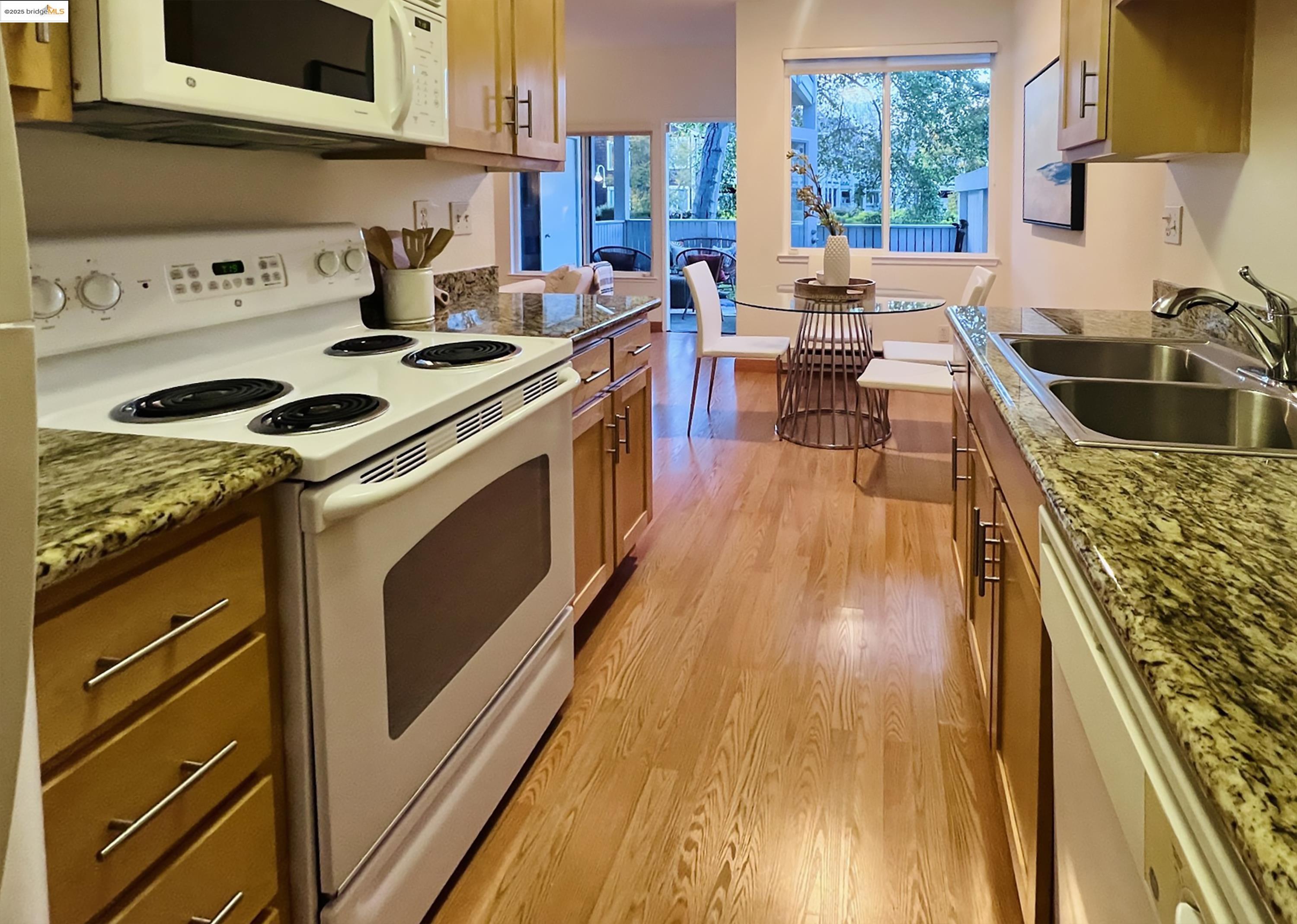 Photo #14: 41092584 Listing: Photo #14
