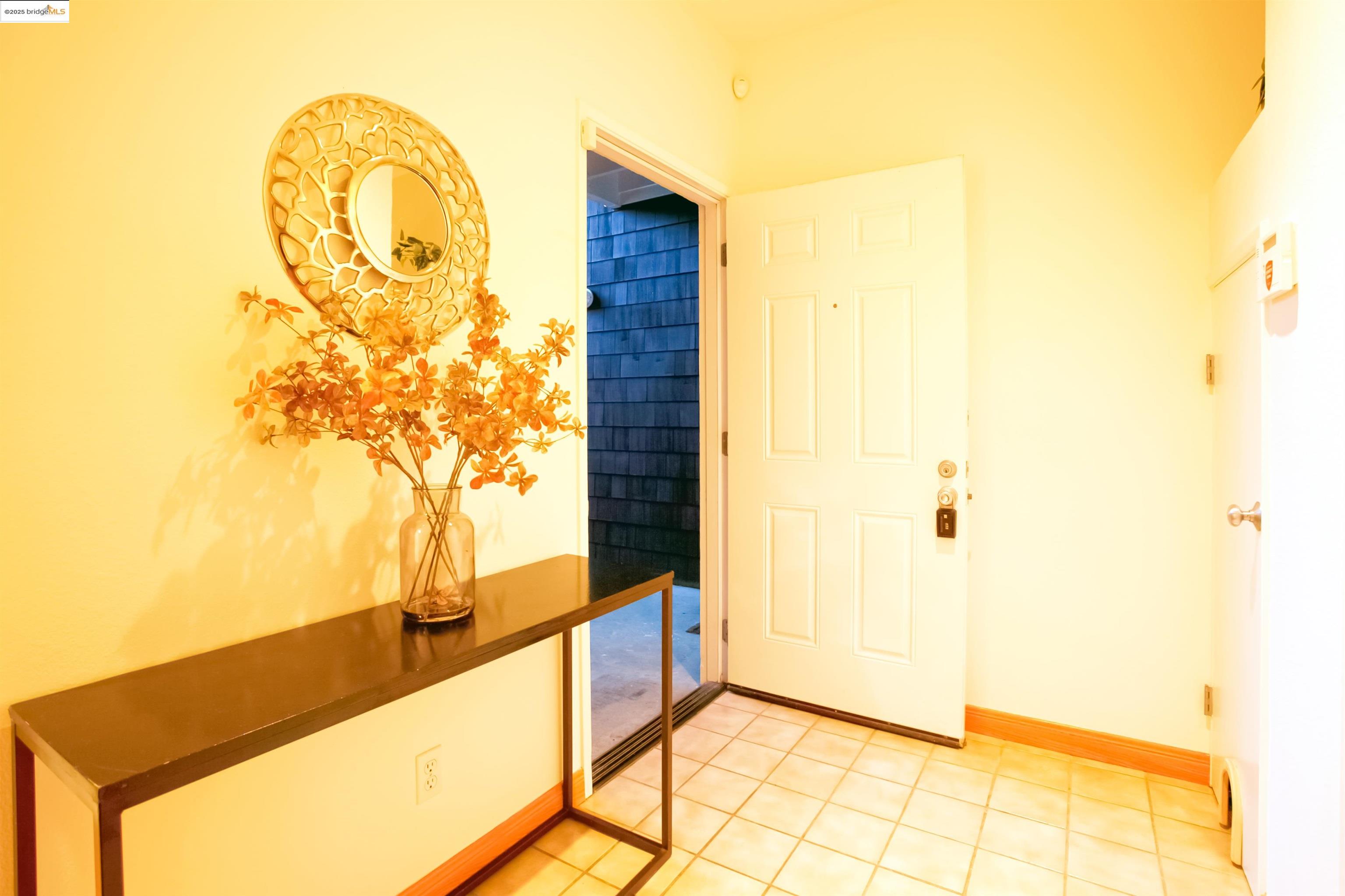 Photo #6: 41092584 Listing: Photo #6