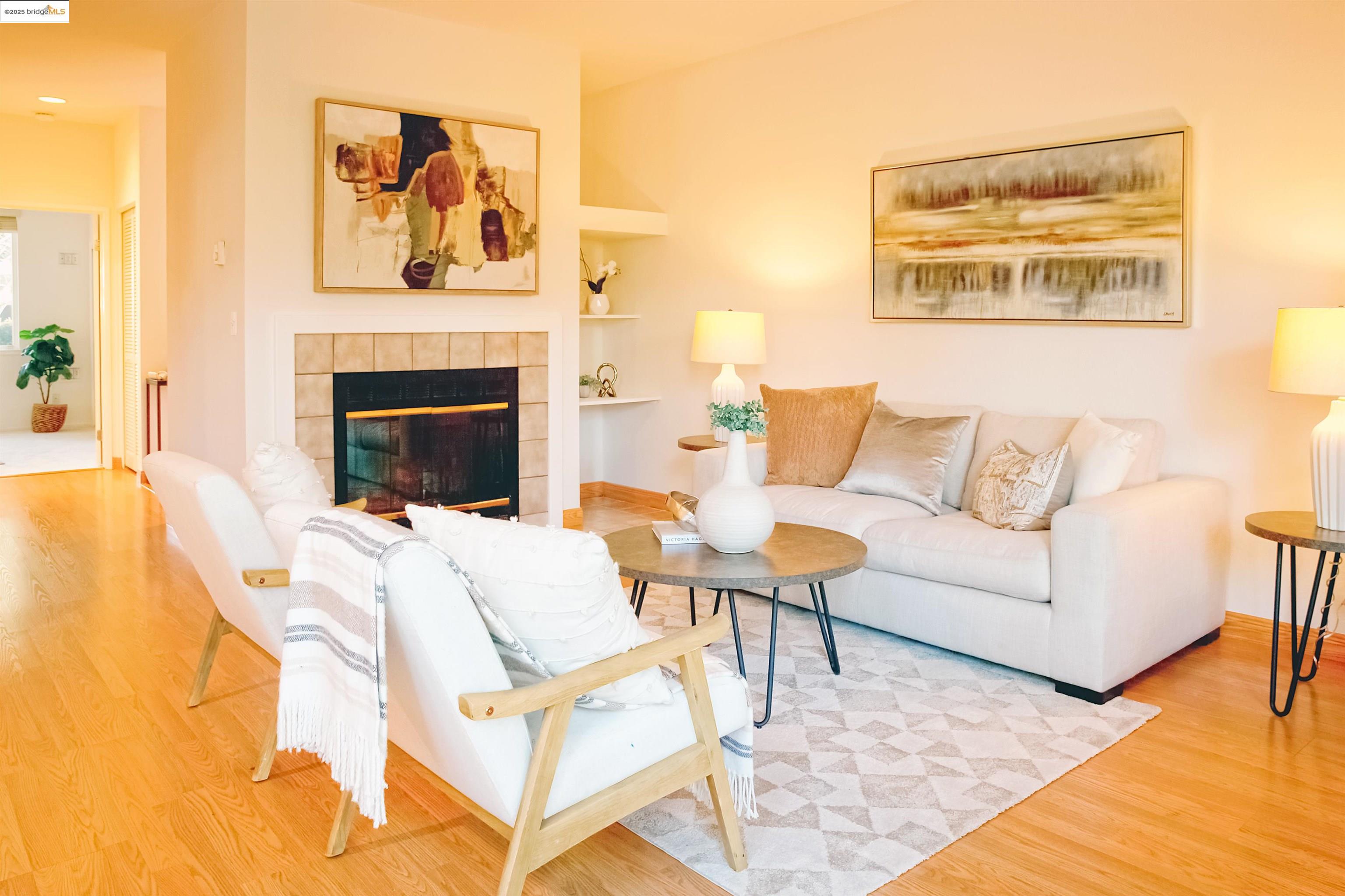 Photo #8: 41092584 Listing: Photo #8