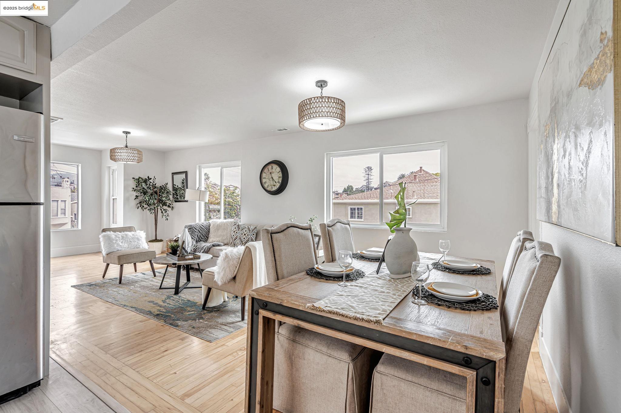 Detail Gallery Image 16 of 47 For 725 E 21st St, Oakland,  CA 94606 - 5 Beds | 2 Baths