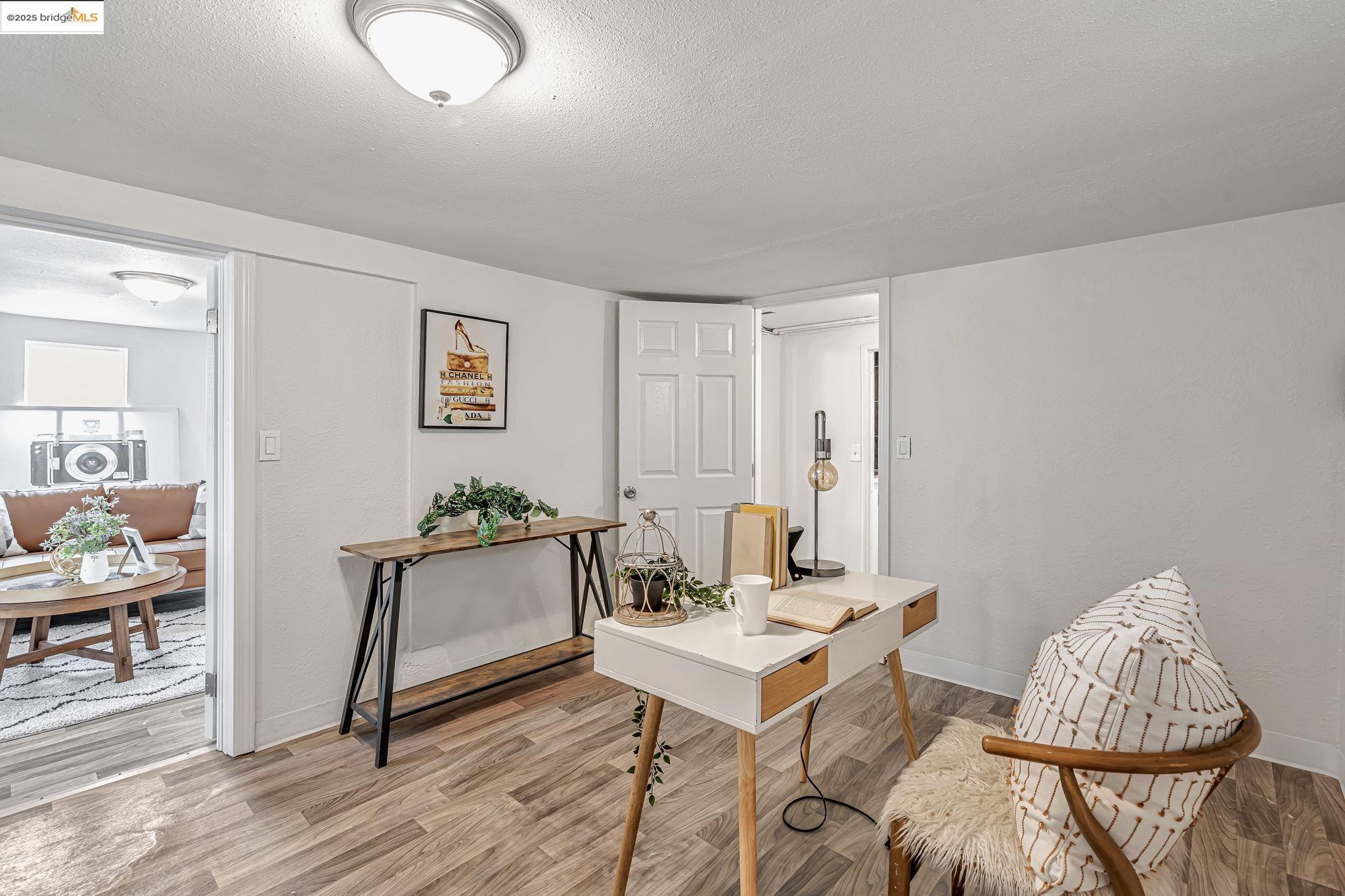 Detail Gallery Image 35 of 47 For 725 E 21st St, Oakland,  CA 94606 - 5 Beds | 2 Baths