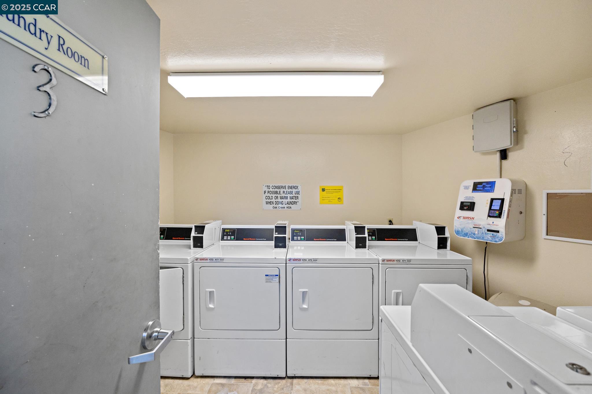 Detail Gallery Image 48 of 54 For 1036 Oak Grove Rd #24,  Concord,  CA 94518 - 1 Beds | 1 Baths