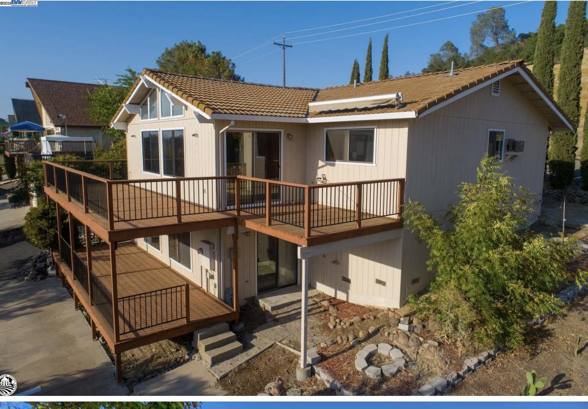Detail Gallery Image 1 of 39 For 591 Poker Flat, Copperopolis,  CA 95228-9620 - 3 Beds | 2/1 Baths