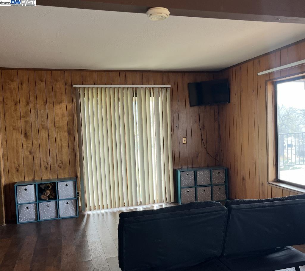 Detail Gallery Image 33 of 39 For 591 Poker Flat, Copperopolis,  CA 95228-9620 - 3 Beds | 2/1 Baths