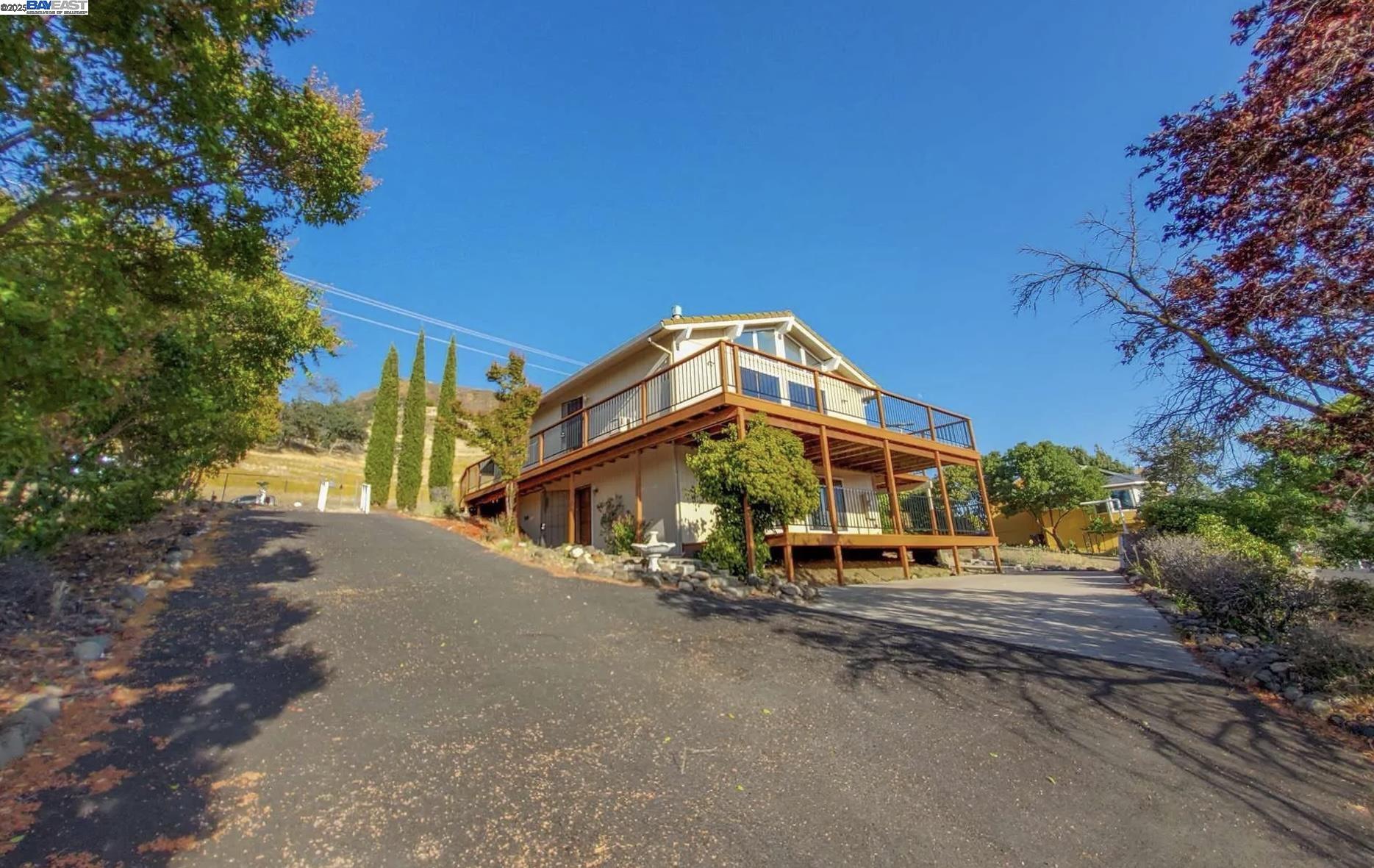 Detail Gallery Image 5 of 39 For 591 Poker Flat, Copperopolis,  CA 95228-9620 - 3 Beds | 2/1 Baths