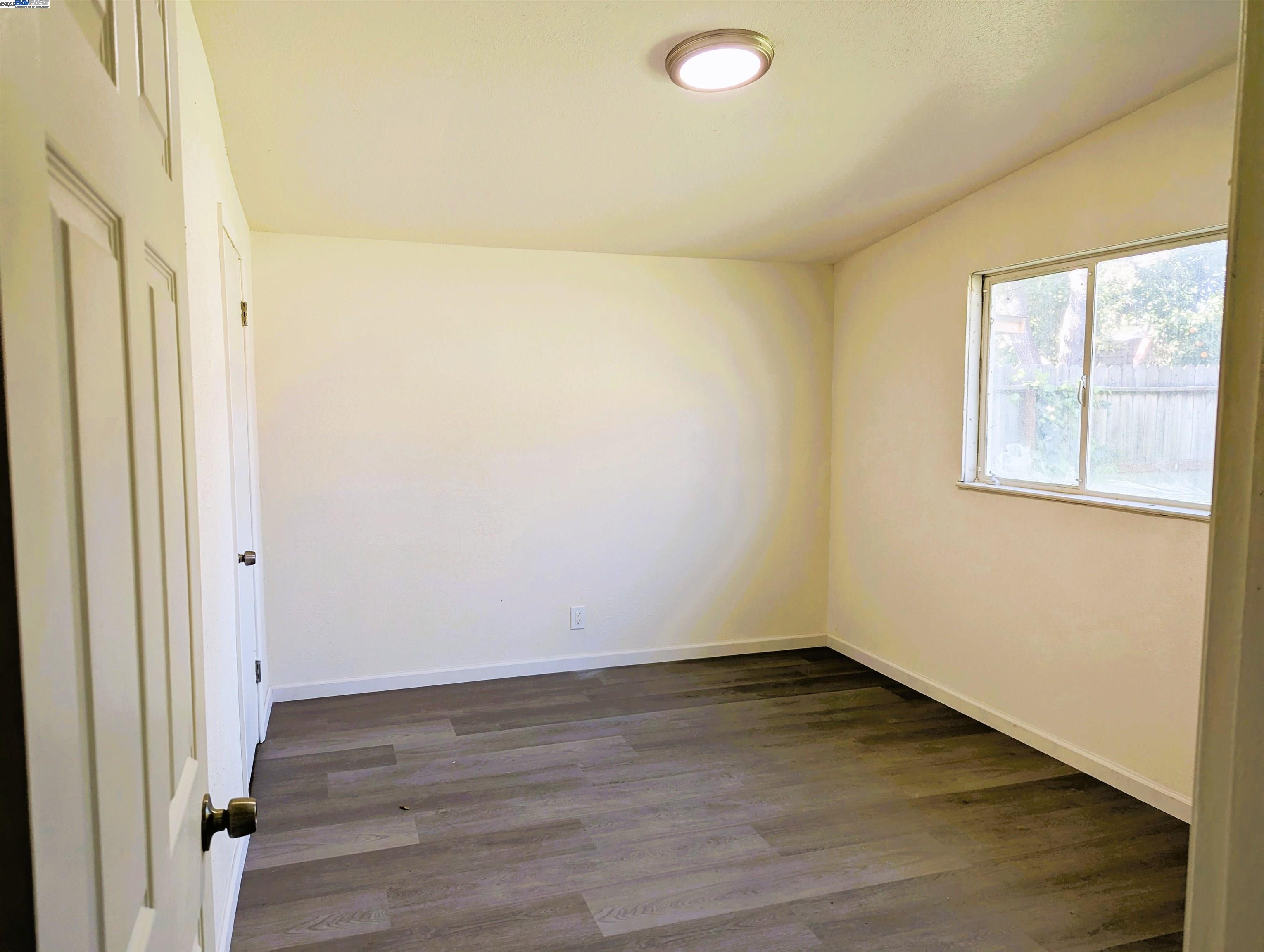 Detail Gallery Image 16 of 20 For 2217 Porter Way, Stockton,  CA 95207 - 3 Beds | 1 Baths