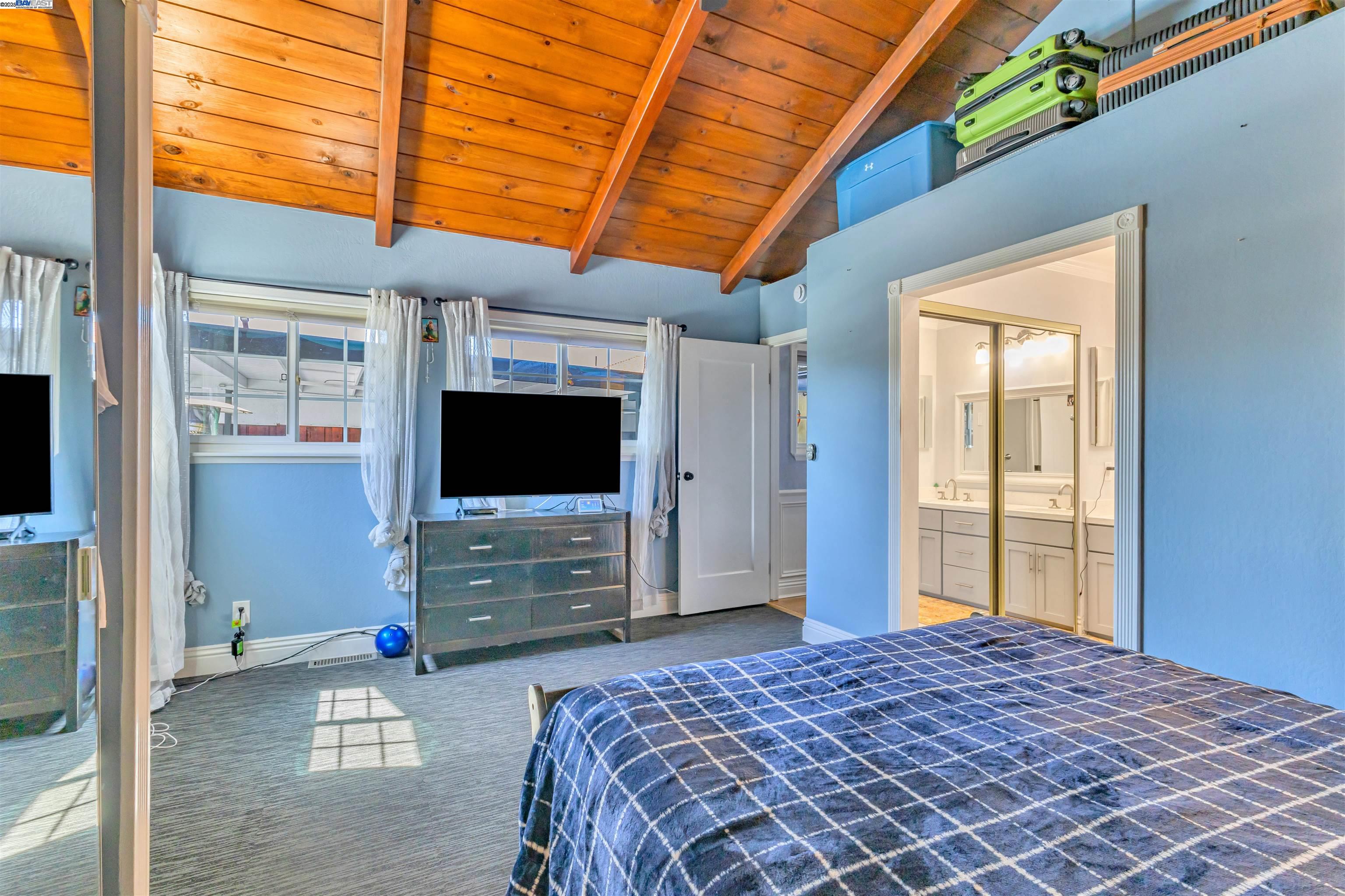 Detail Gallery Image 22 of 49 For 1652 141st Ave, San Leandro,  CA 94578 - 3 Beds | 2 Baths
