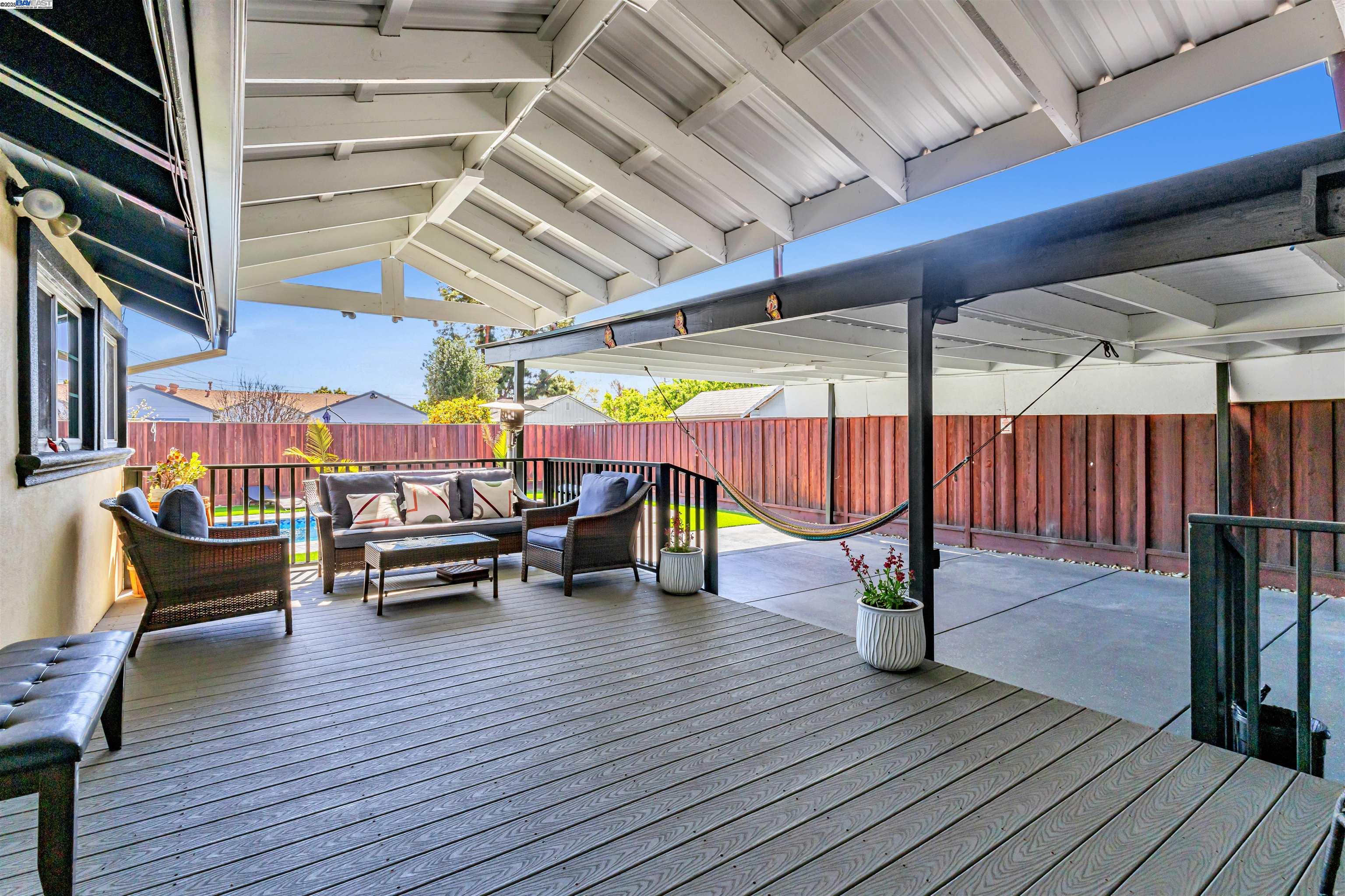 Detail Gallery Image 28 of 49 For 1652 141st Ave, San Leandro,  CA 94578 - 3 Beds | 2 Baths