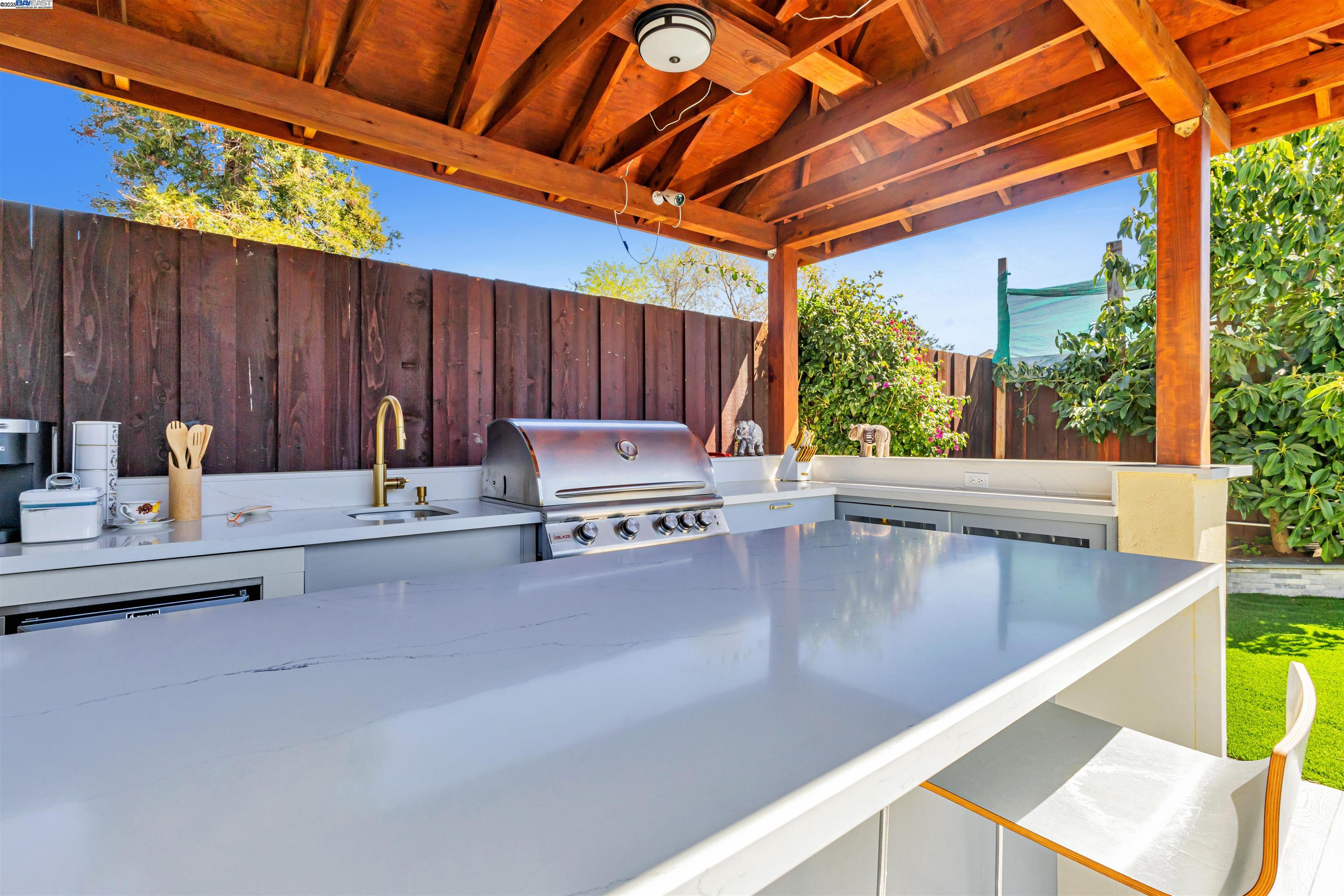 Detail Gallery Image 36 of 49 For 1652 141st Ave, San Leandro,  CA 94578 - 3 Beds | 2 Baths