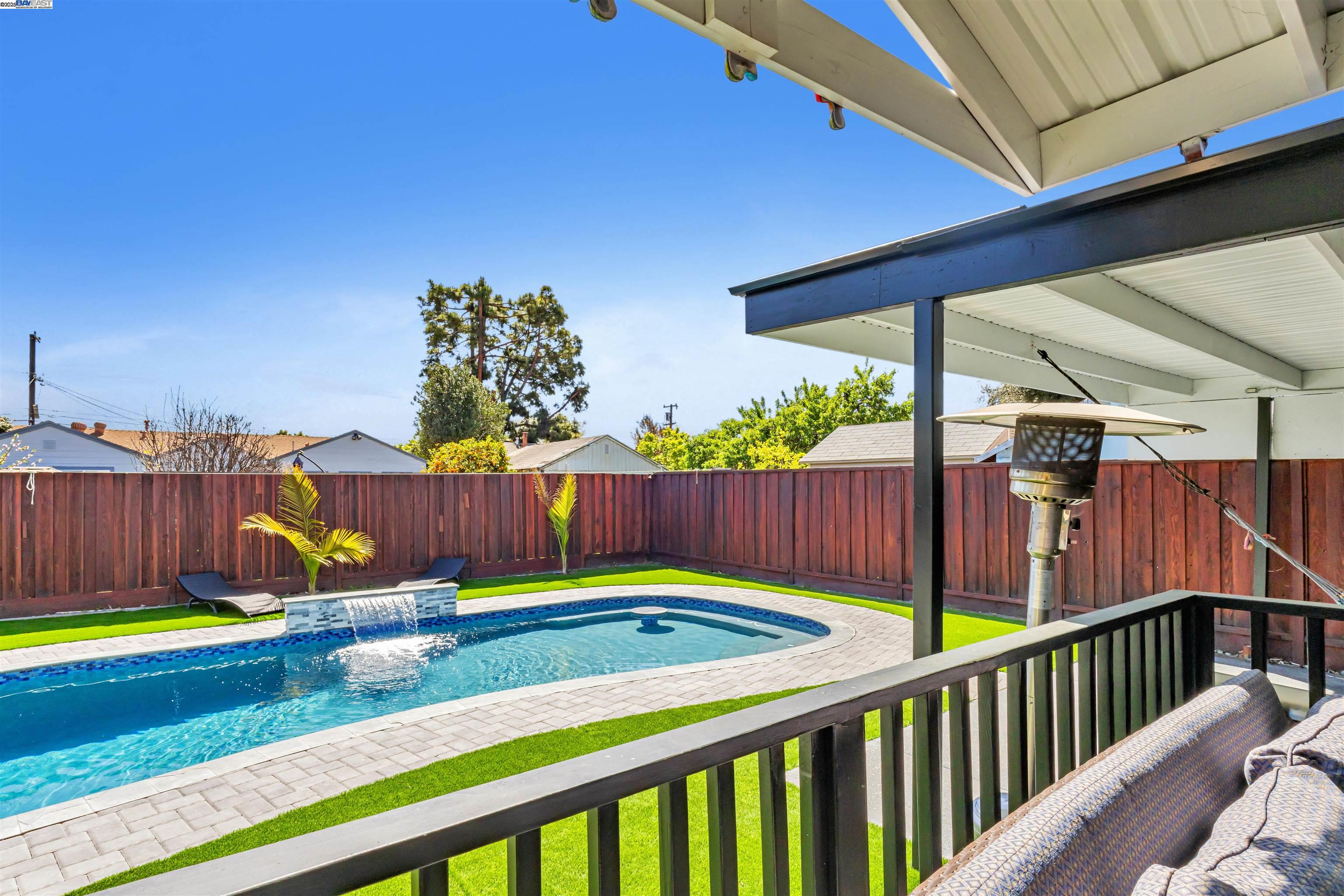 Detail Gallery Image 38 of 49 For 1652 141st Ave, San Leandro,  CA 94578 - 3 Beds | 2 Baths