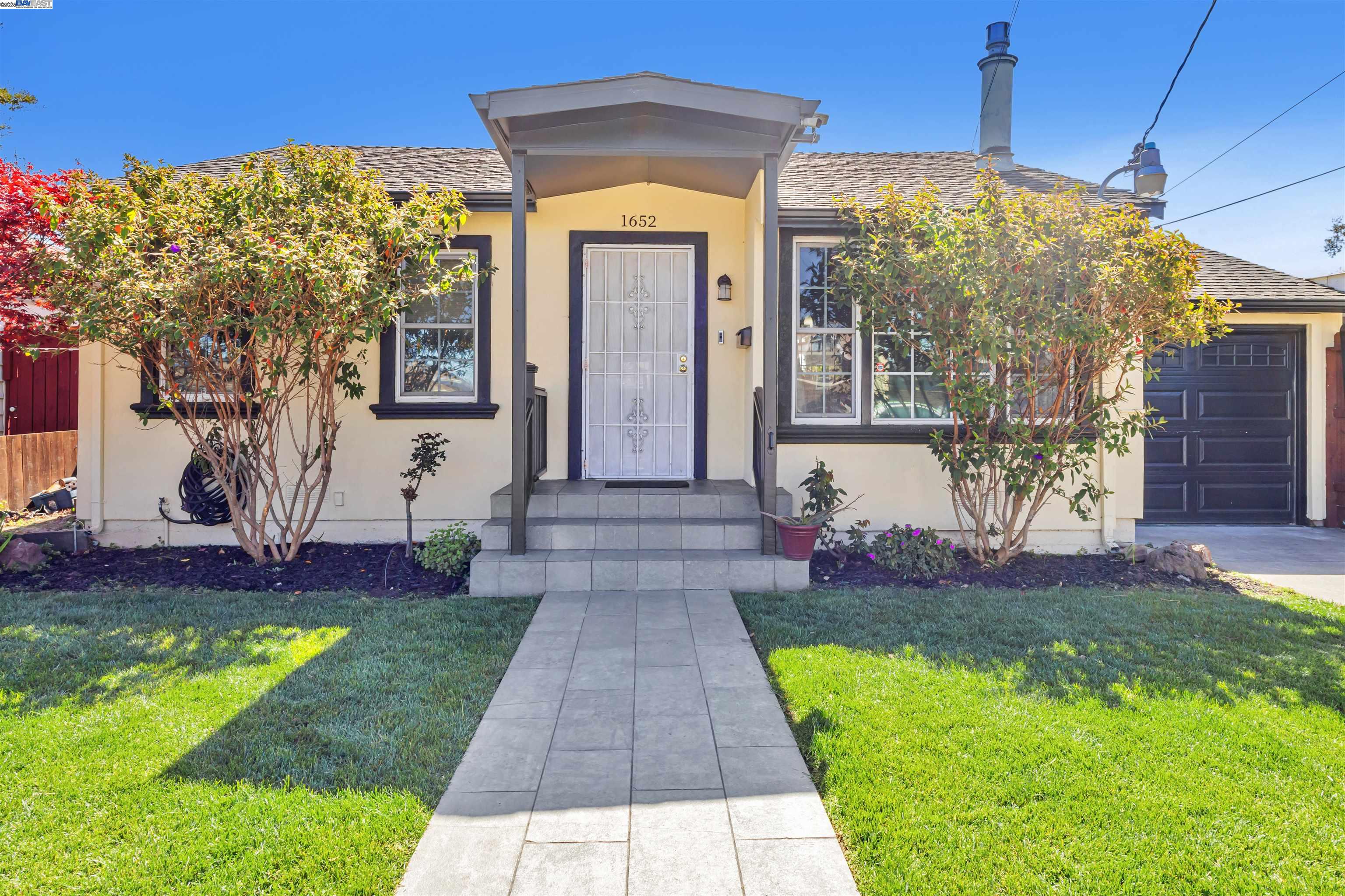 Detail Gallery Image 5 of 49 For 1652 141st Ave, San Leandro,  CA 94578 - 3 Beds | 2 Baths