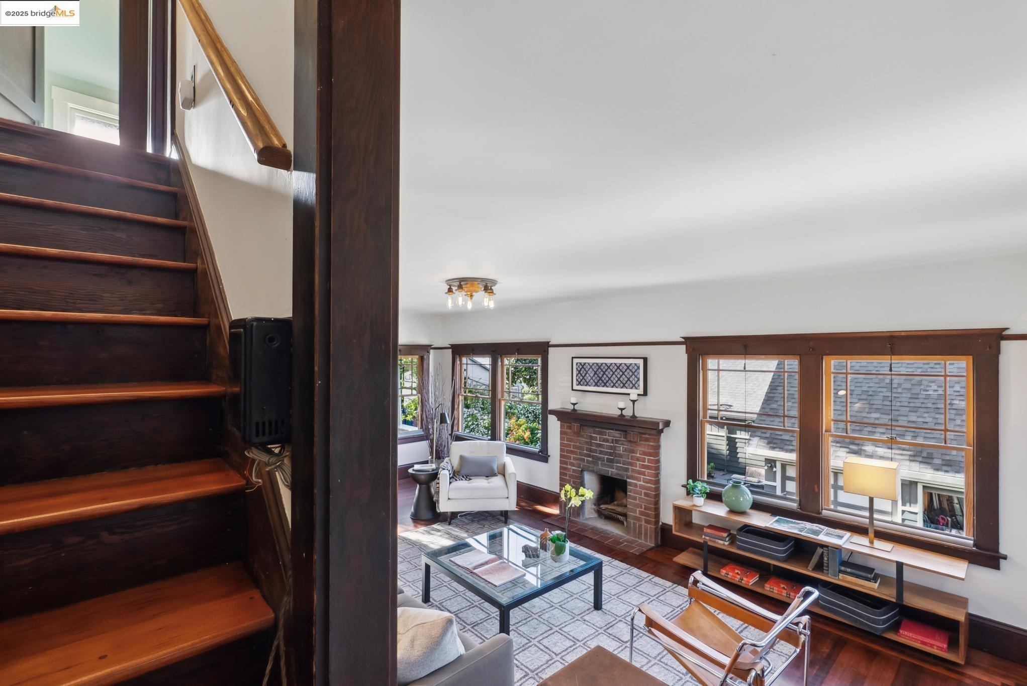 Detail Gallery Image 25 of 60 For 525 Jackson St, Crockett,  CA 94525 - 4 Beds | 1/1 Baths