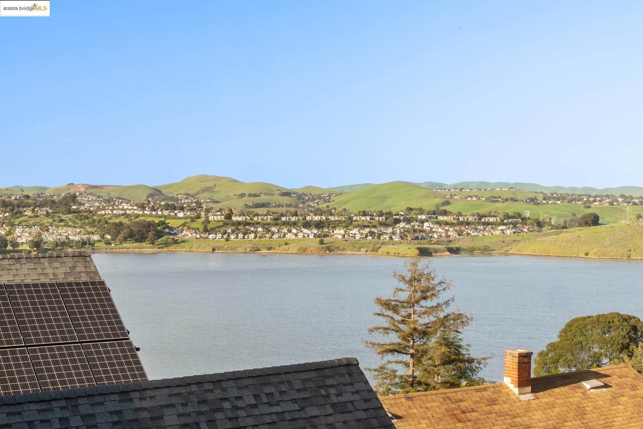 Detail Gallery Image 28 of 60 For 525 Jackson St, Crockett,  CA 94525 - 4 Beds | 1/1 Baths