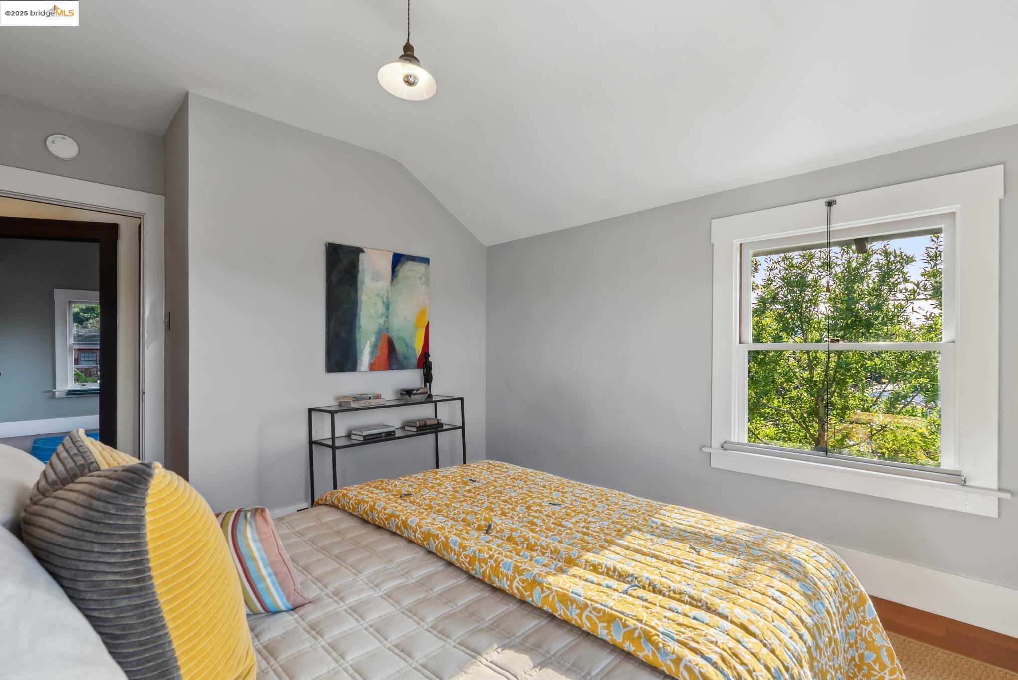 Detail Gallery Image 34 of 60 For 525 Jackson St, Crockett,  CA 94525 - 4 Beds | 1/1 Baths