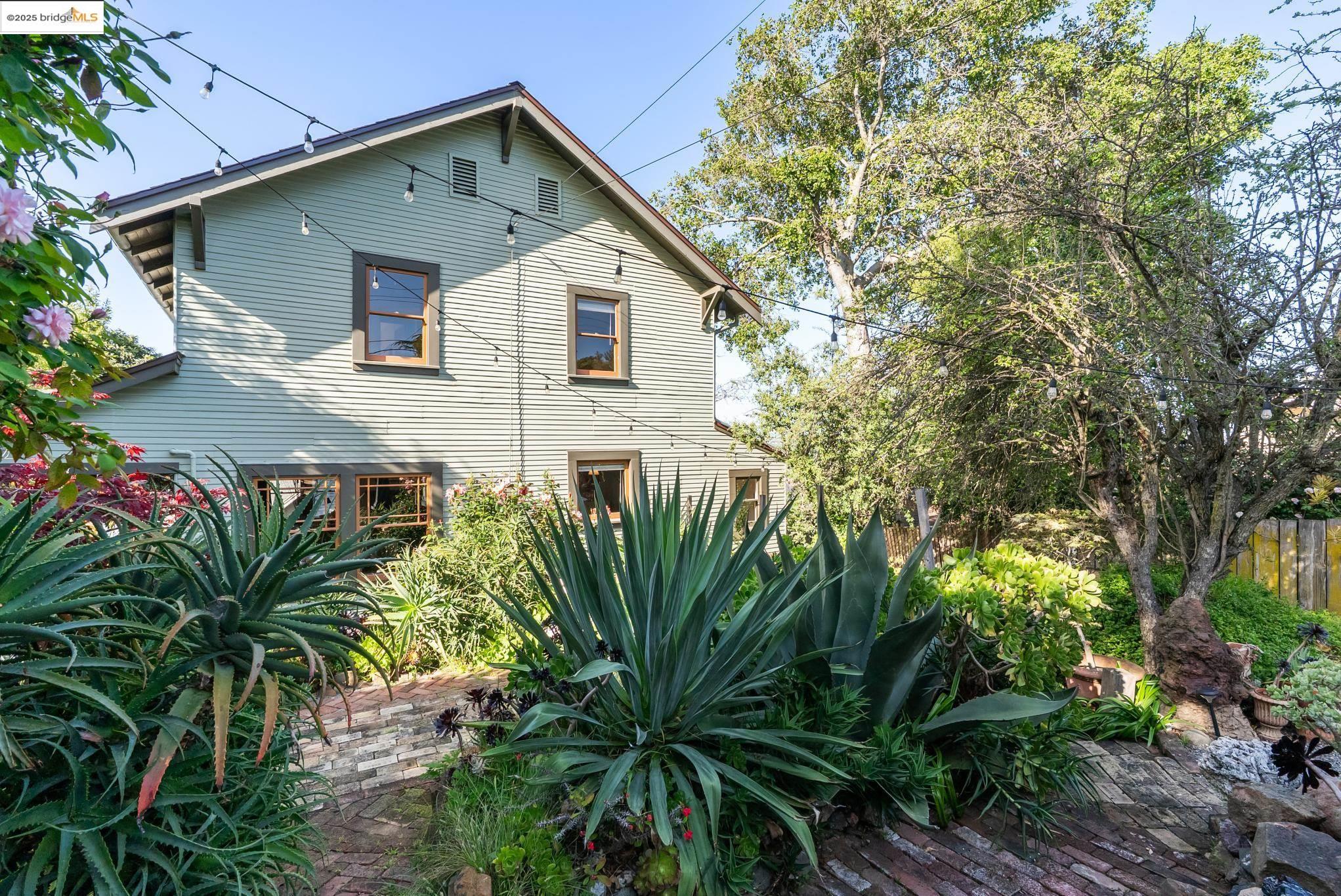 Detail Gallery Image 41 of 60 For 525 Jackson St, Crockett,  CA 94525 - 4 Beds | 1/1 Baths