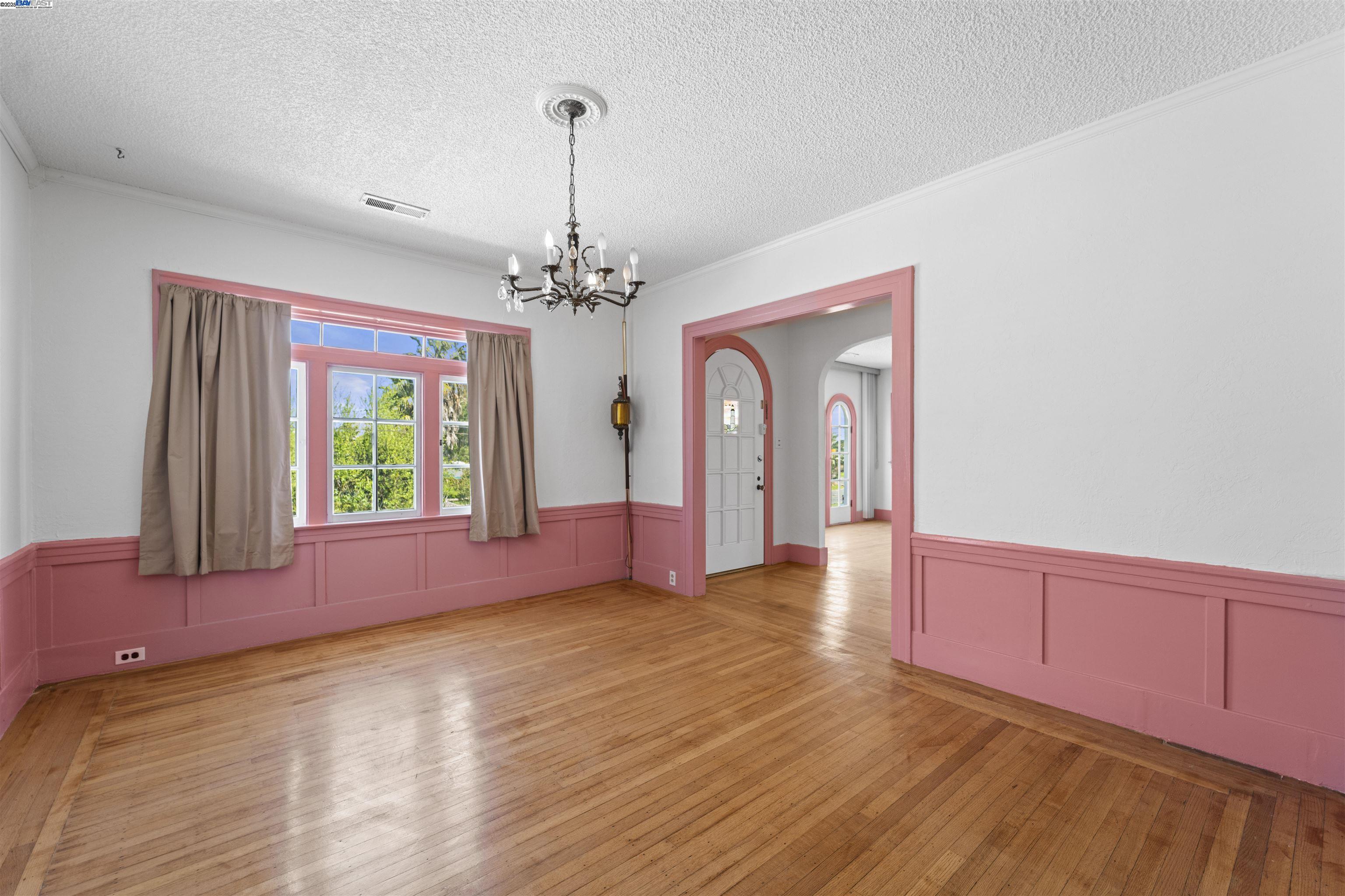 Detail Gallery Image 21 of 58 For 4200 Windsweep Rd, Bethel Island,  CA 94511 - 5 Beds | 2 Baths