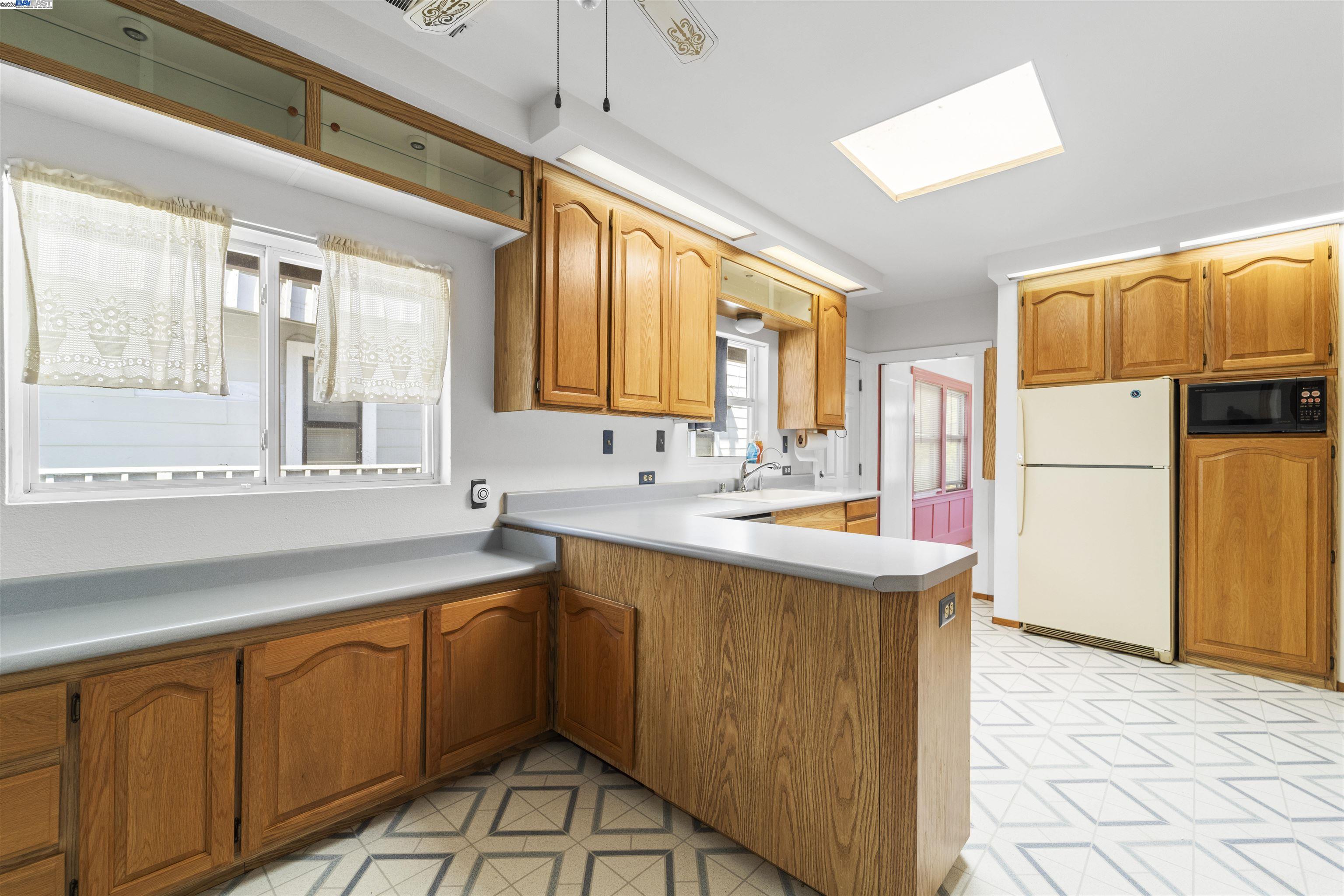 Detail Gallery Image 29 of 58 For 4200 Windsweep Rd, Bethel Island,  CA 94511 - 5 Beds | 2 Baths
