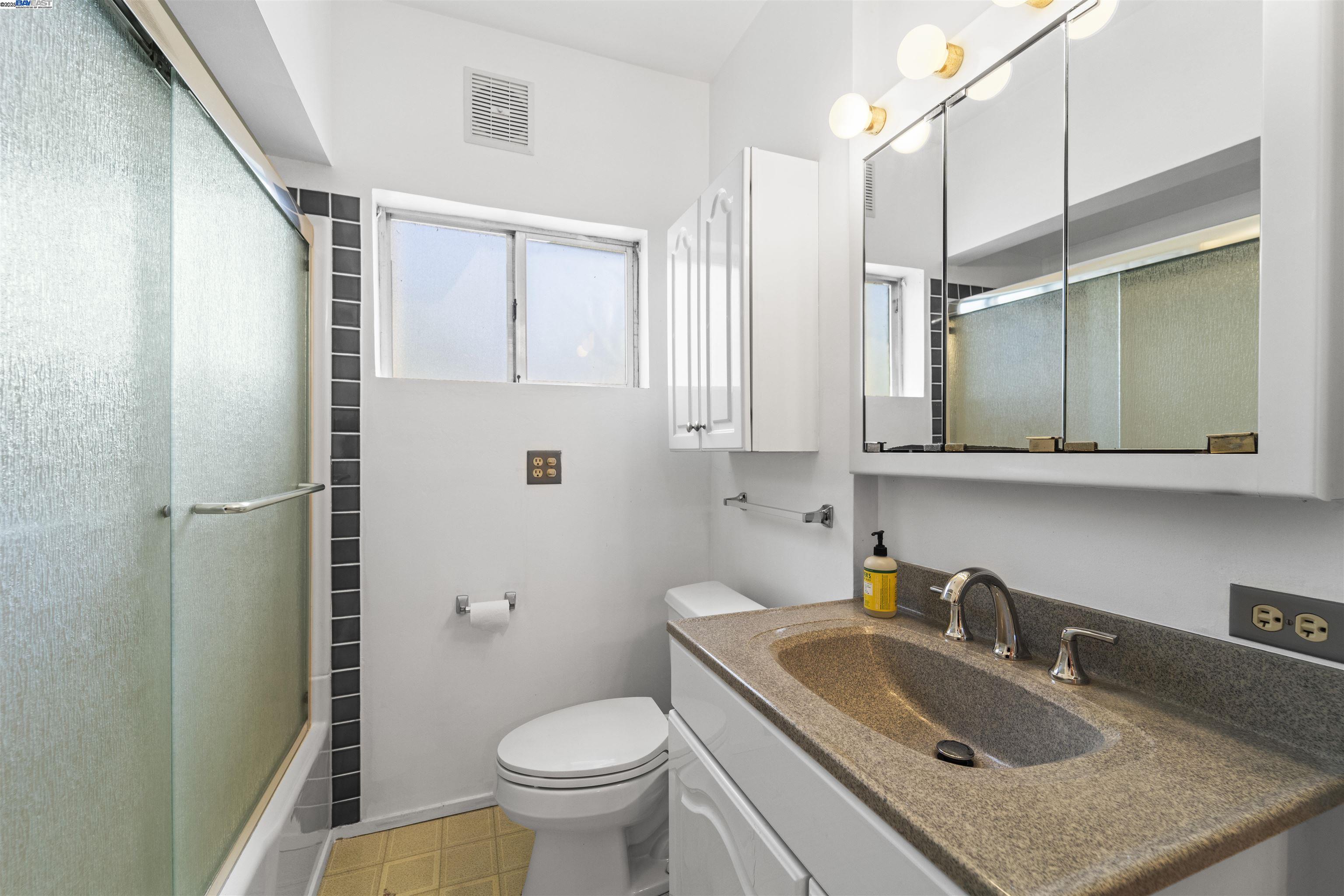 Detail Gallery Image 38 of 58 For 4200 Windsweep Rd, Bethel Island,  CA 94511 - 5 Beds | 2 Baths