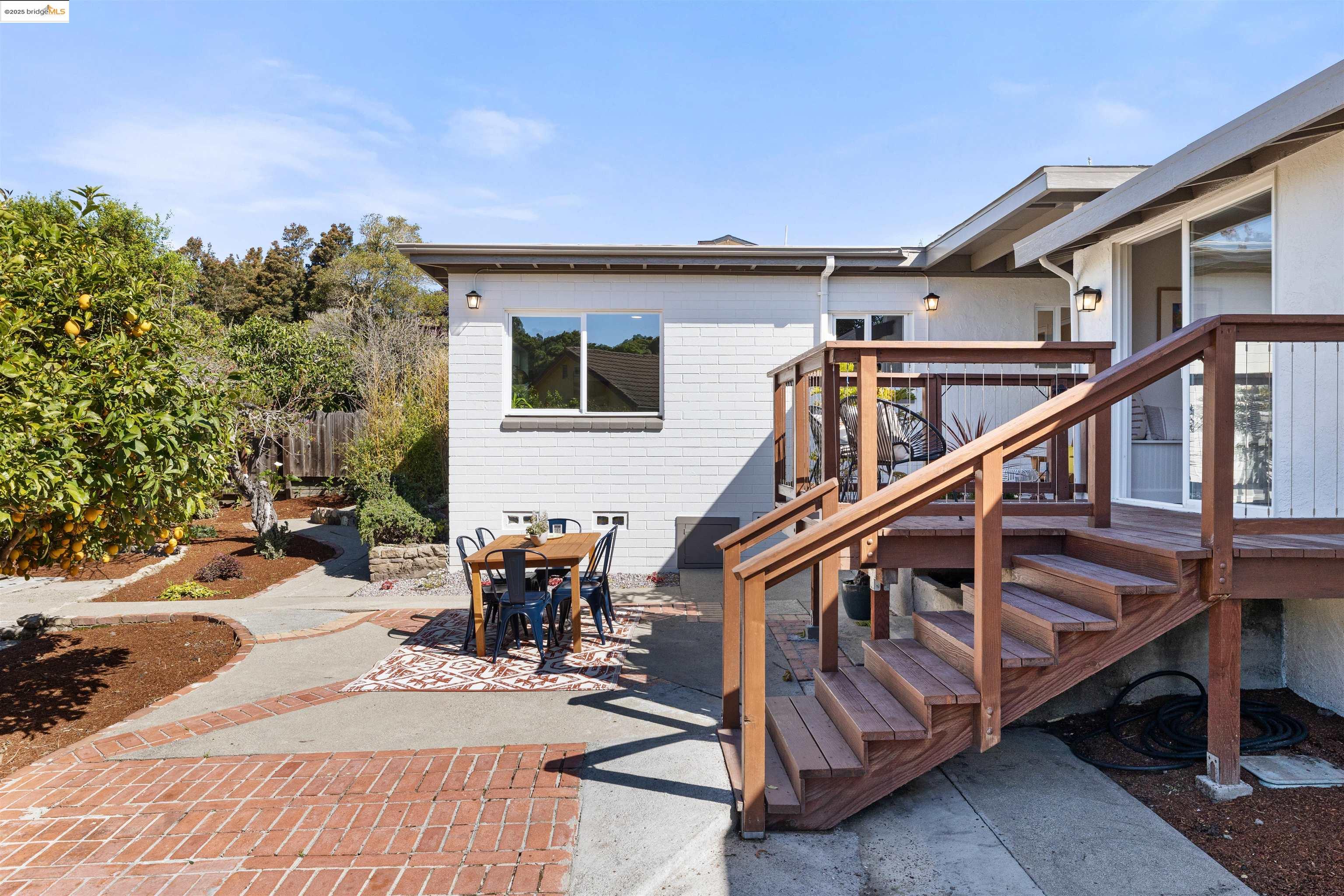 property-img
