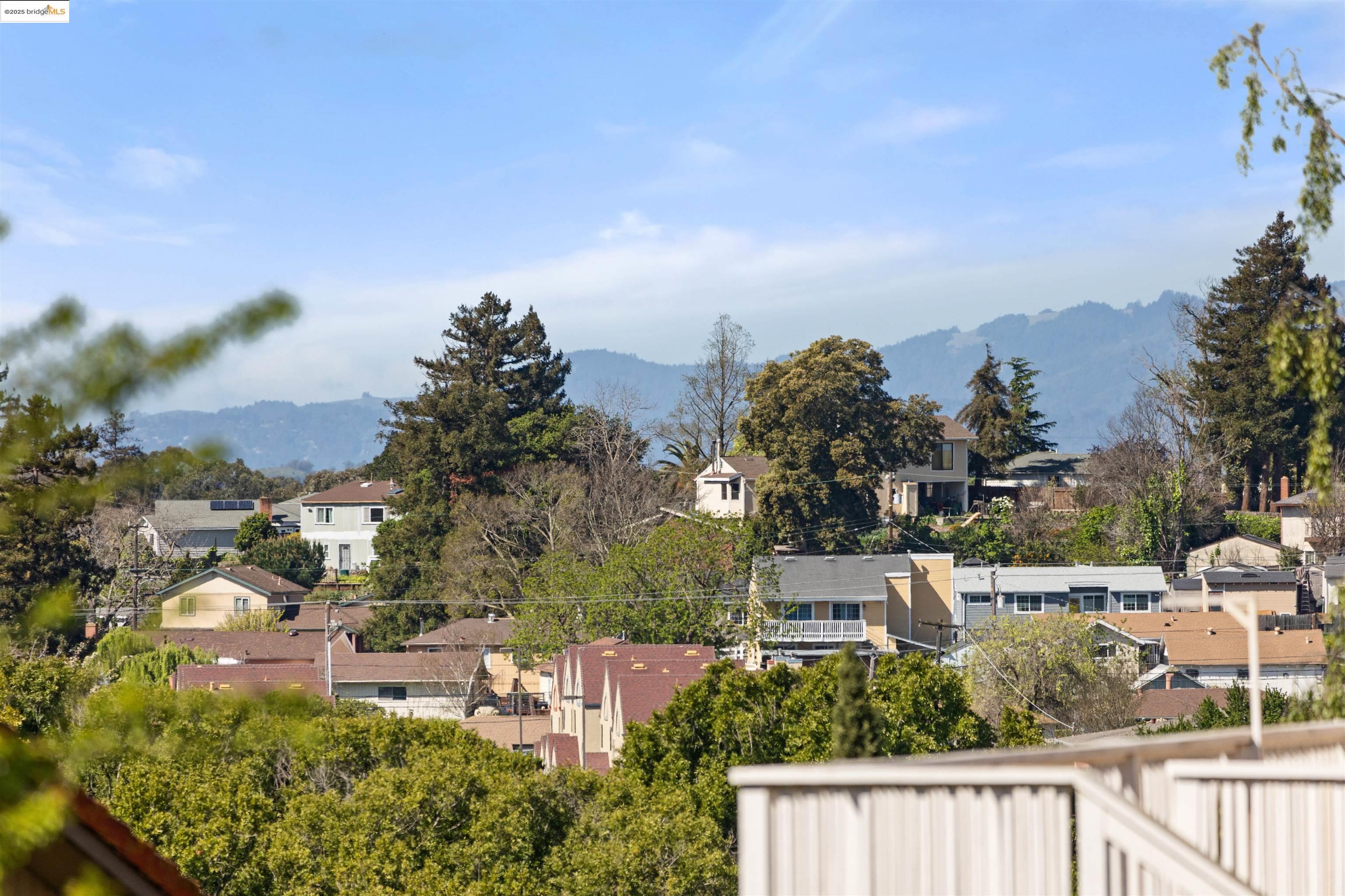 property-img
