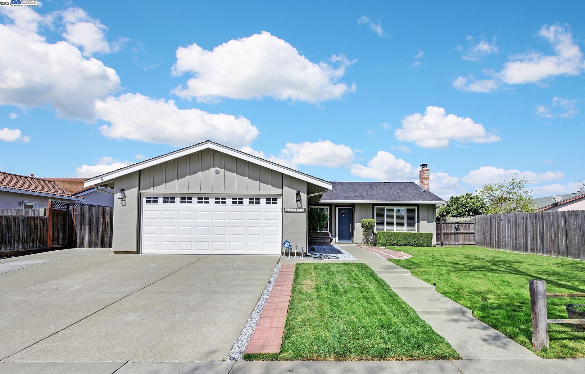 Detail Gallery Image 1 of 1 For 3245 Trafalgar Rd, Fremont,  CA 94555 - 4 Beds | 2 Baths