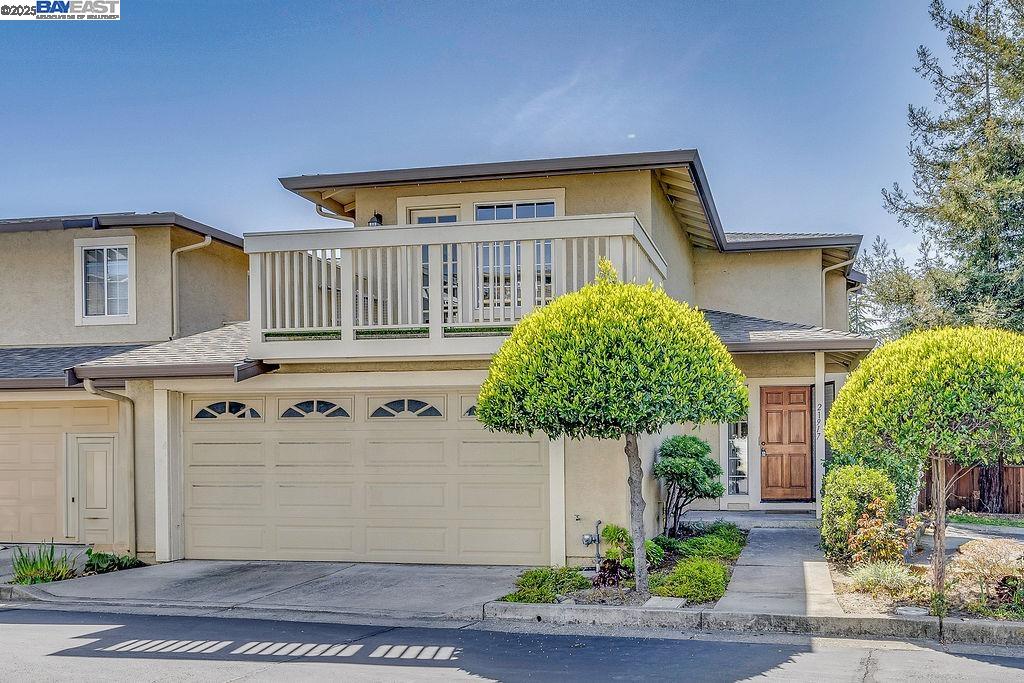 Browse active condo listings in CANYON RIDGE