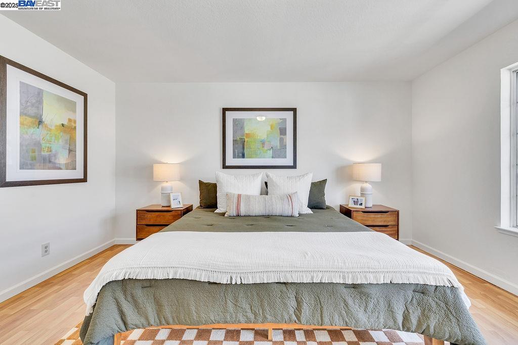 Detail Gallery Image 23 of 41 For 21917 Nugget Canyon Dr, Castro Valley,  CA 94552 - 3 Beds | 2/1 Baths