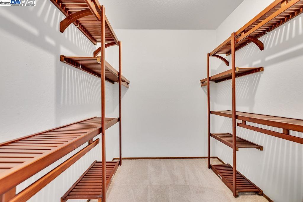 Detail Gallery Image 26 of 41 For 21917 Nugget Canyon Dr, Castro Valley,  CA 94552 - 3 Beds | 2/1 Baths